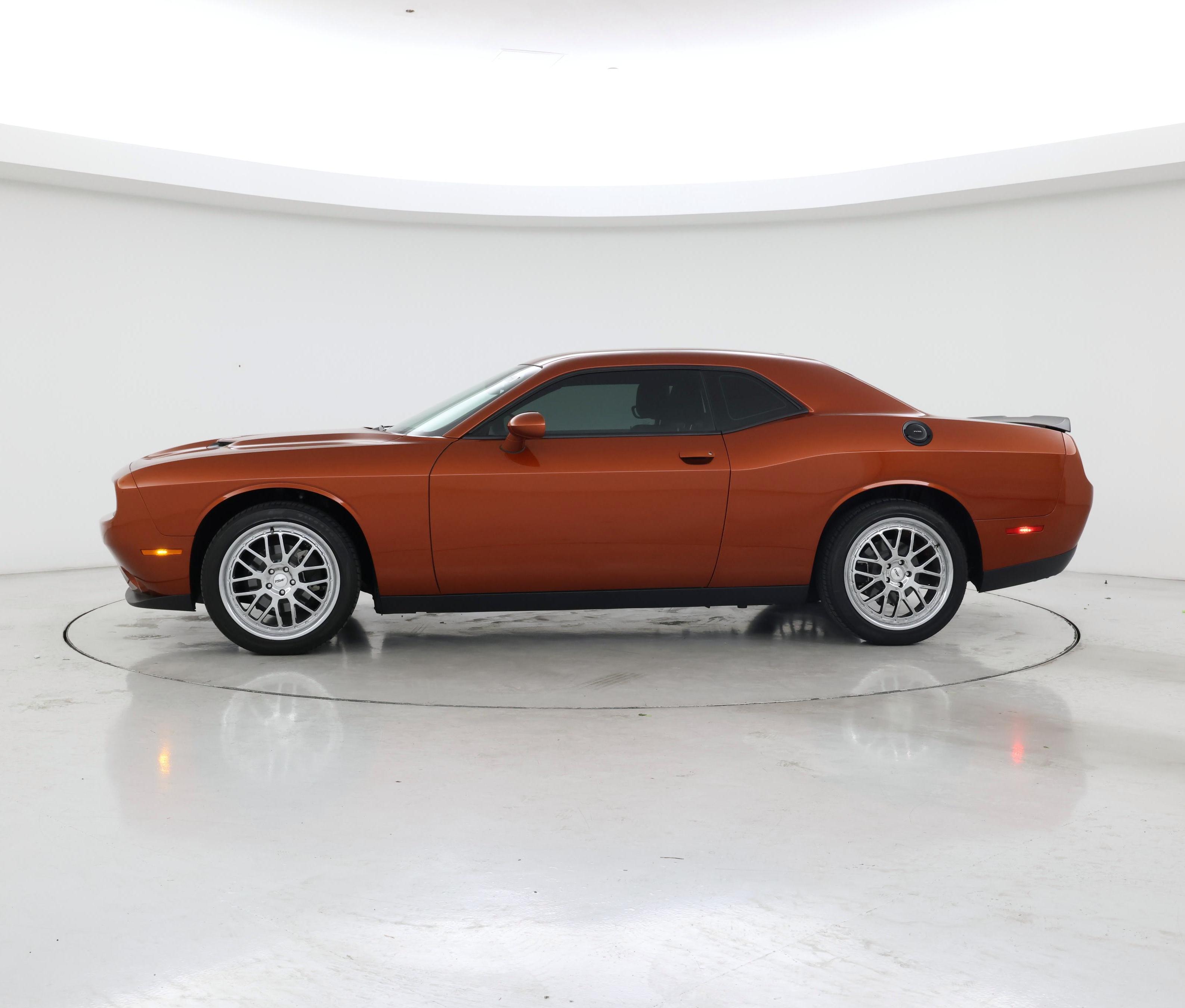 Thumbnail: 2020 Dodge Challenger - 3