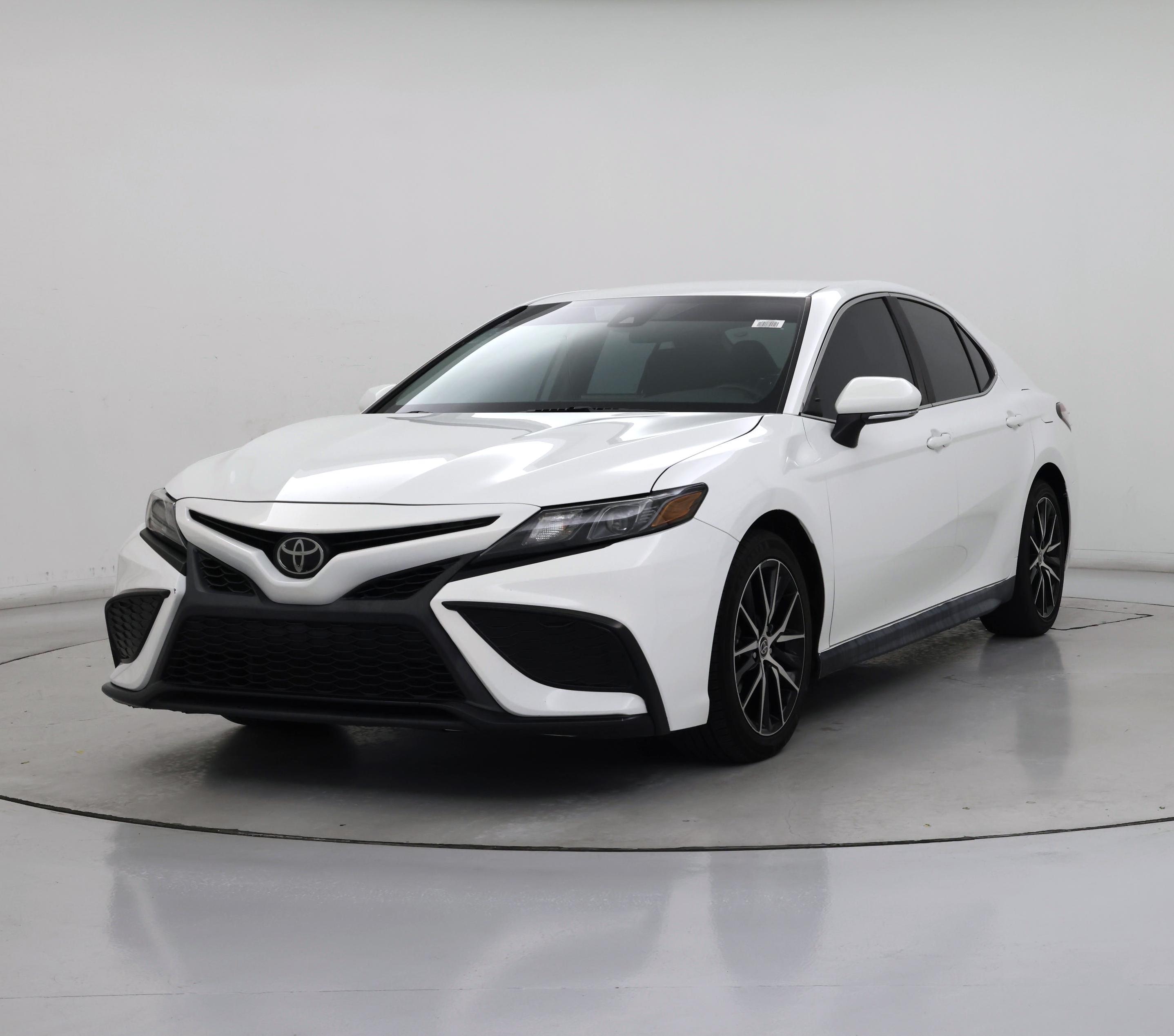 Thumbnail: 2023 Toyota Camry - 4