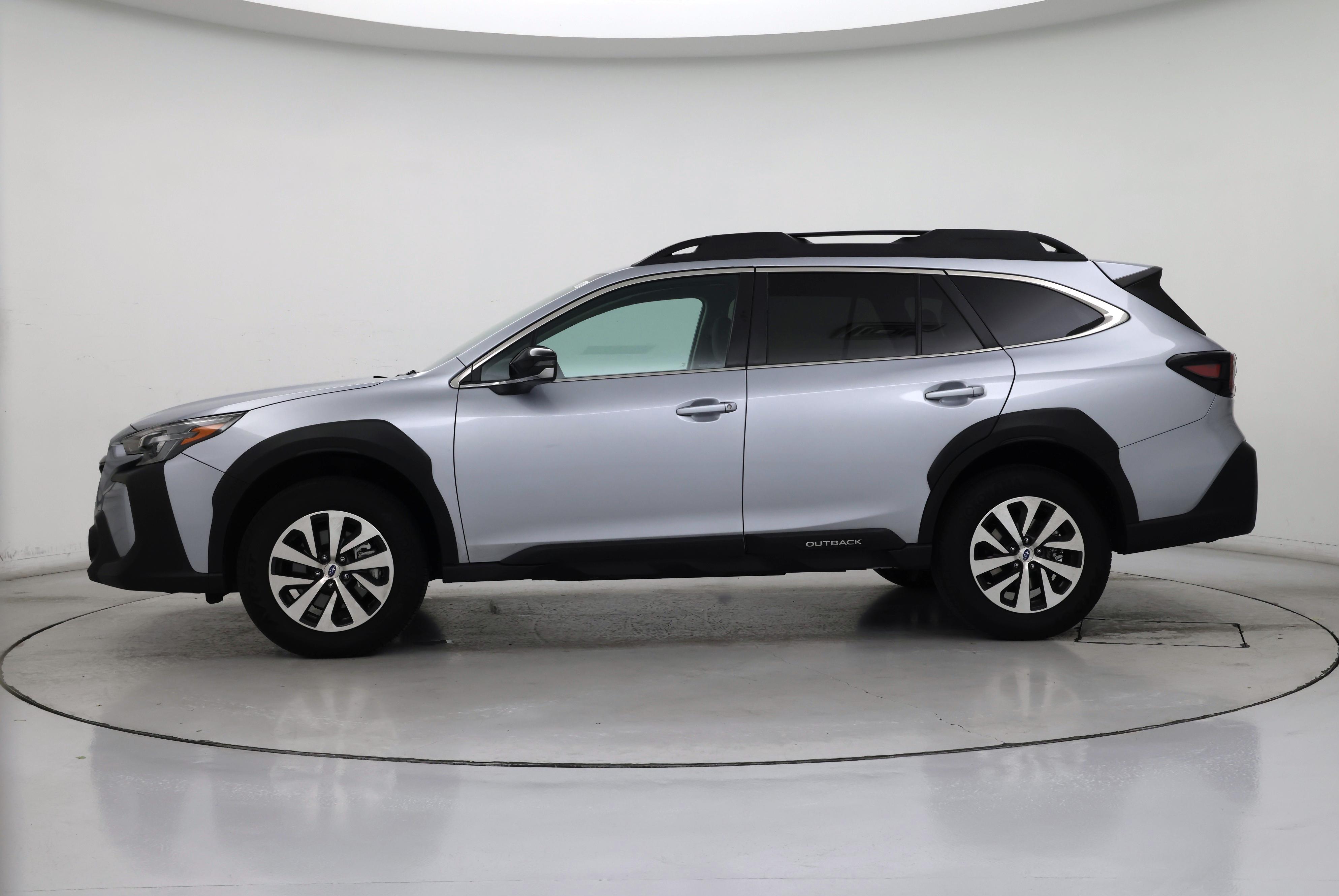 Thumbnail: 2023 Subaru Outback - 3
