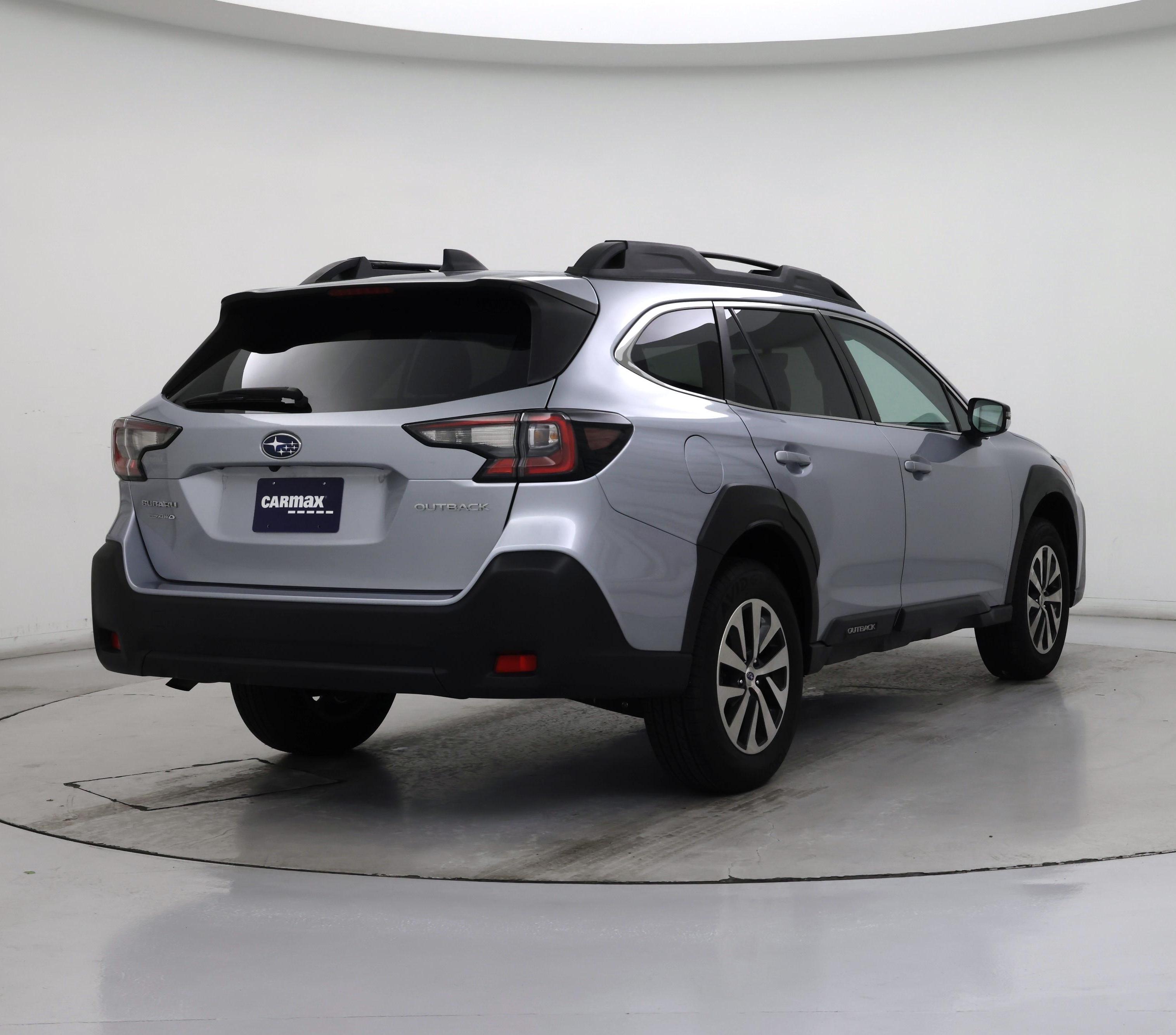 Thumbnail: 2023 Subaru Outback - 8