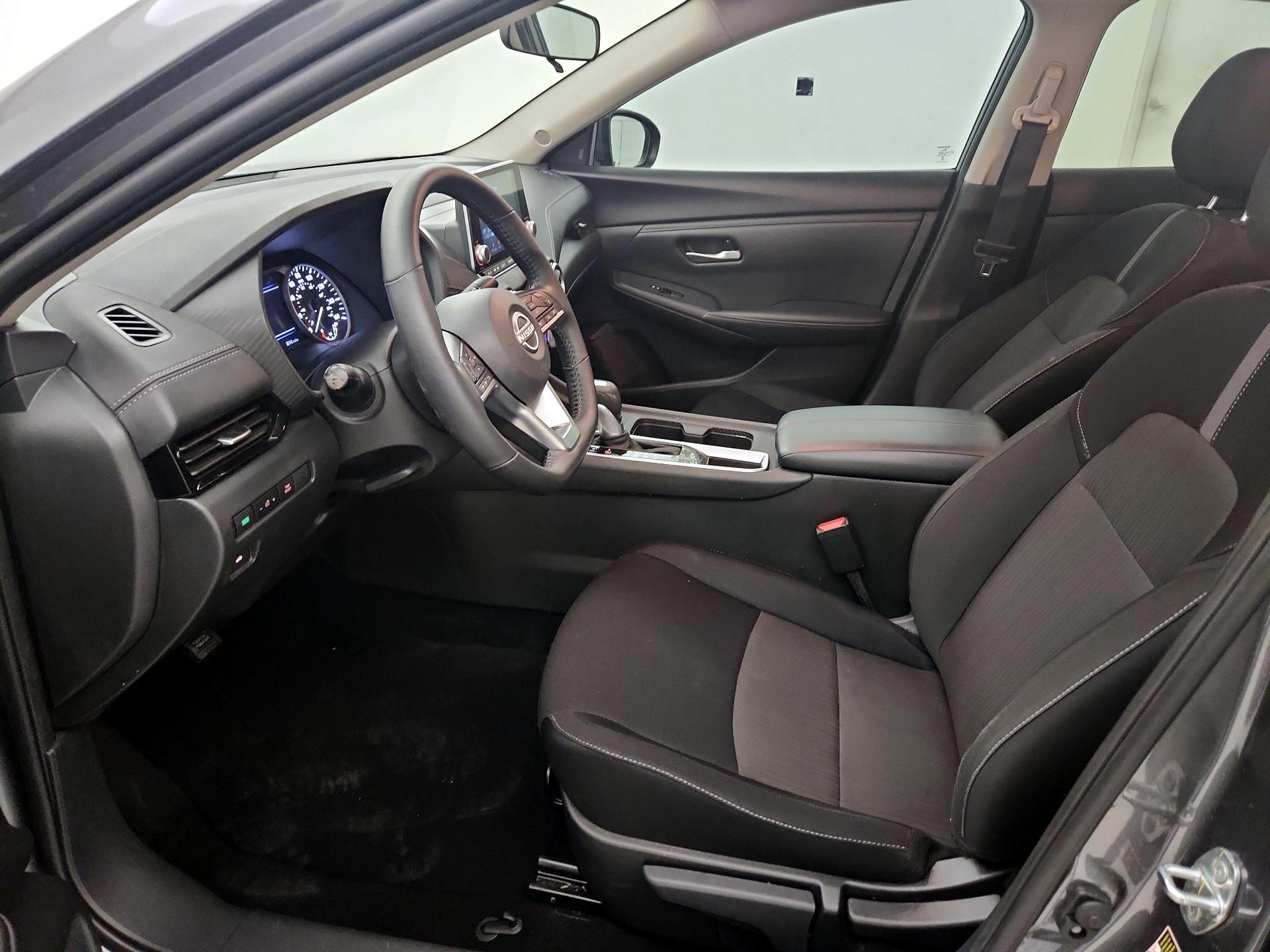 Thumbnail: 2025 Nissan Sentra - 11