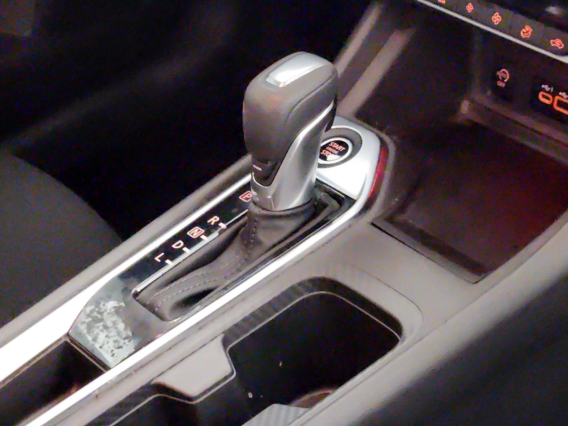 Thumbnail: 2025 Nissan Sentra - 17