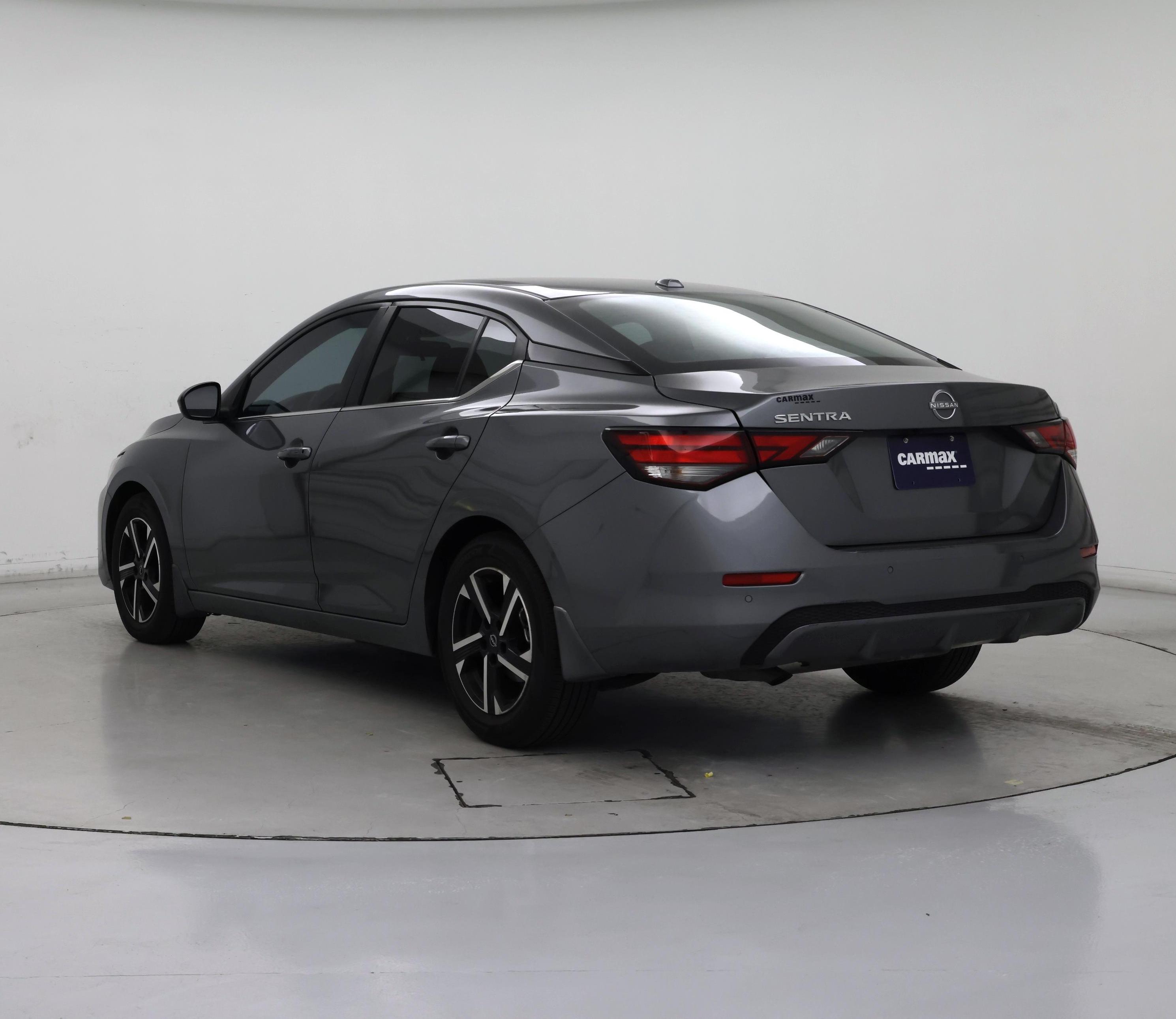 Thumbnail: 2025 Nissan Sentra - 2