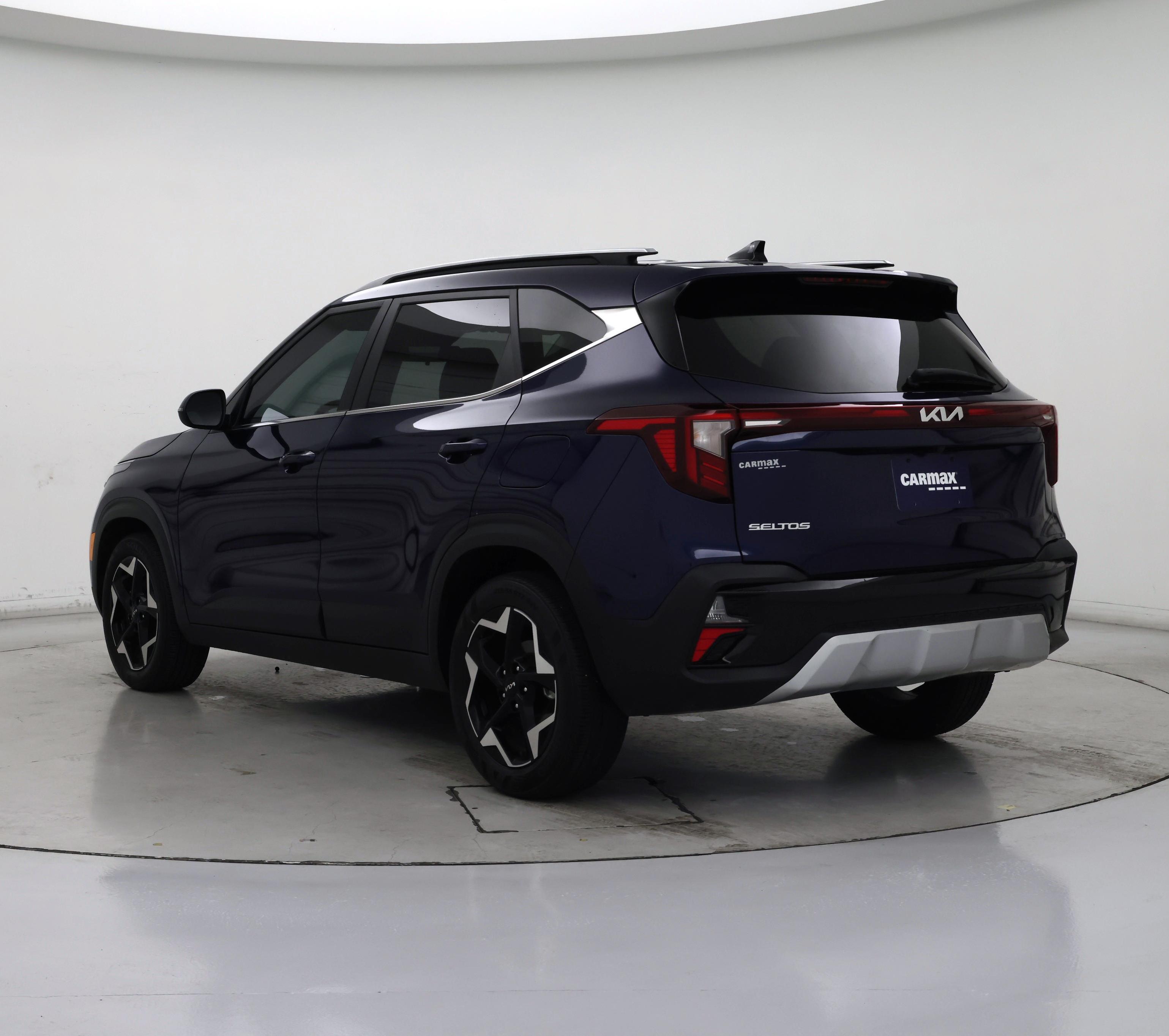 Thumbnail: 2024 Kia Seltos - 2