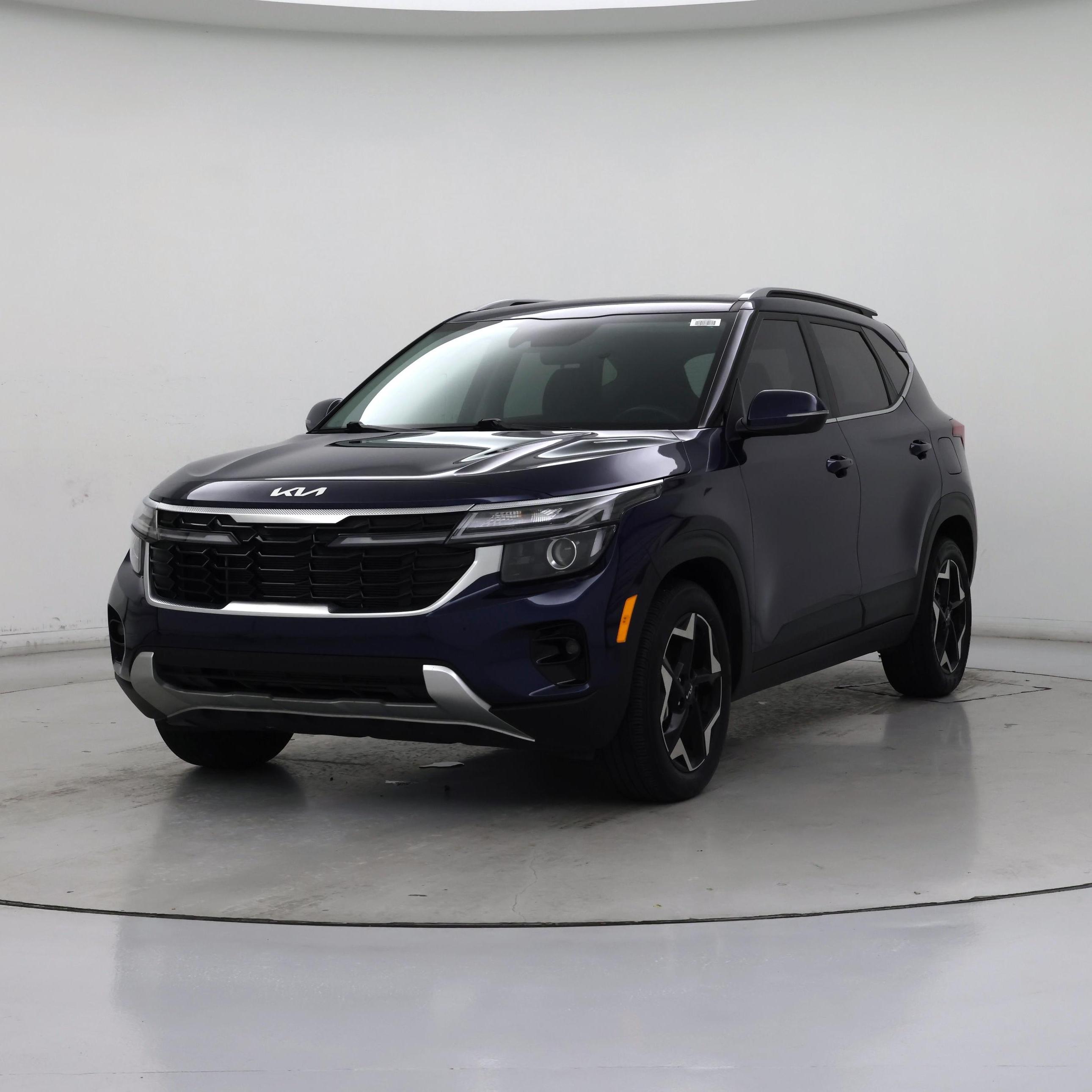 Thumbnail: 2024 Kia Seltos - 4