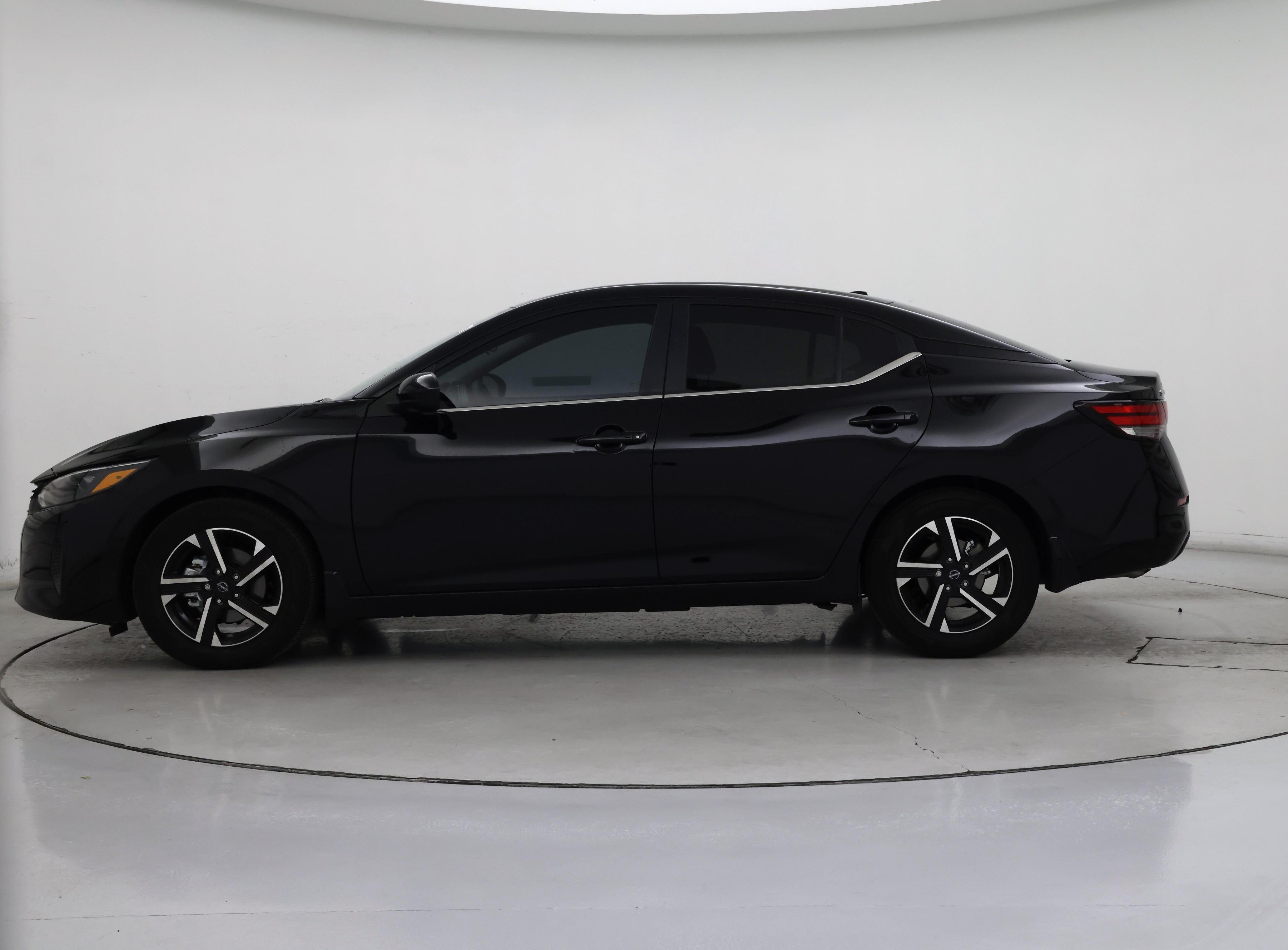 Thumbnail: 2025 Nissan Sentra - 3