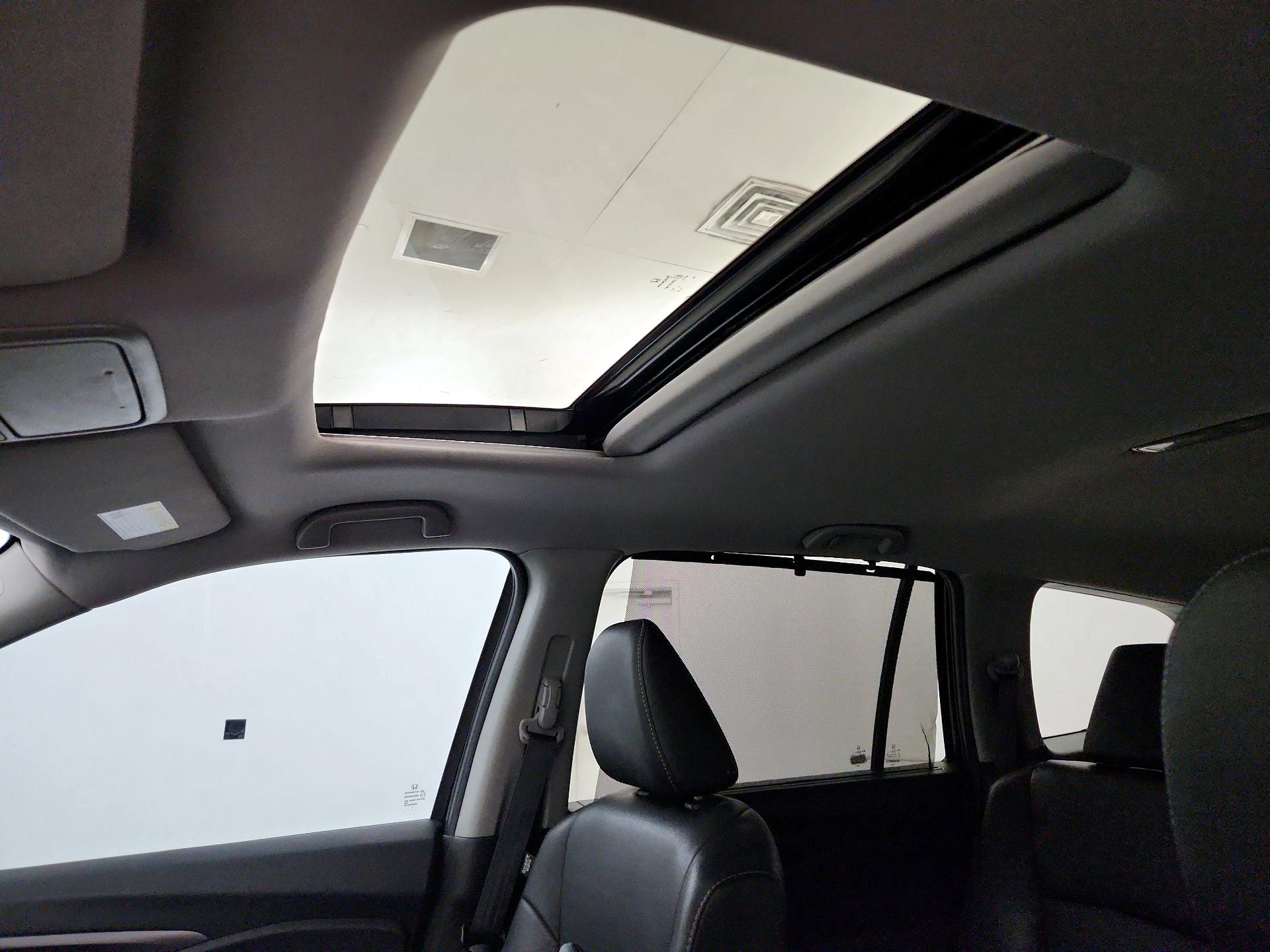 Thumbnail: 2022 Honda Pilot - 18