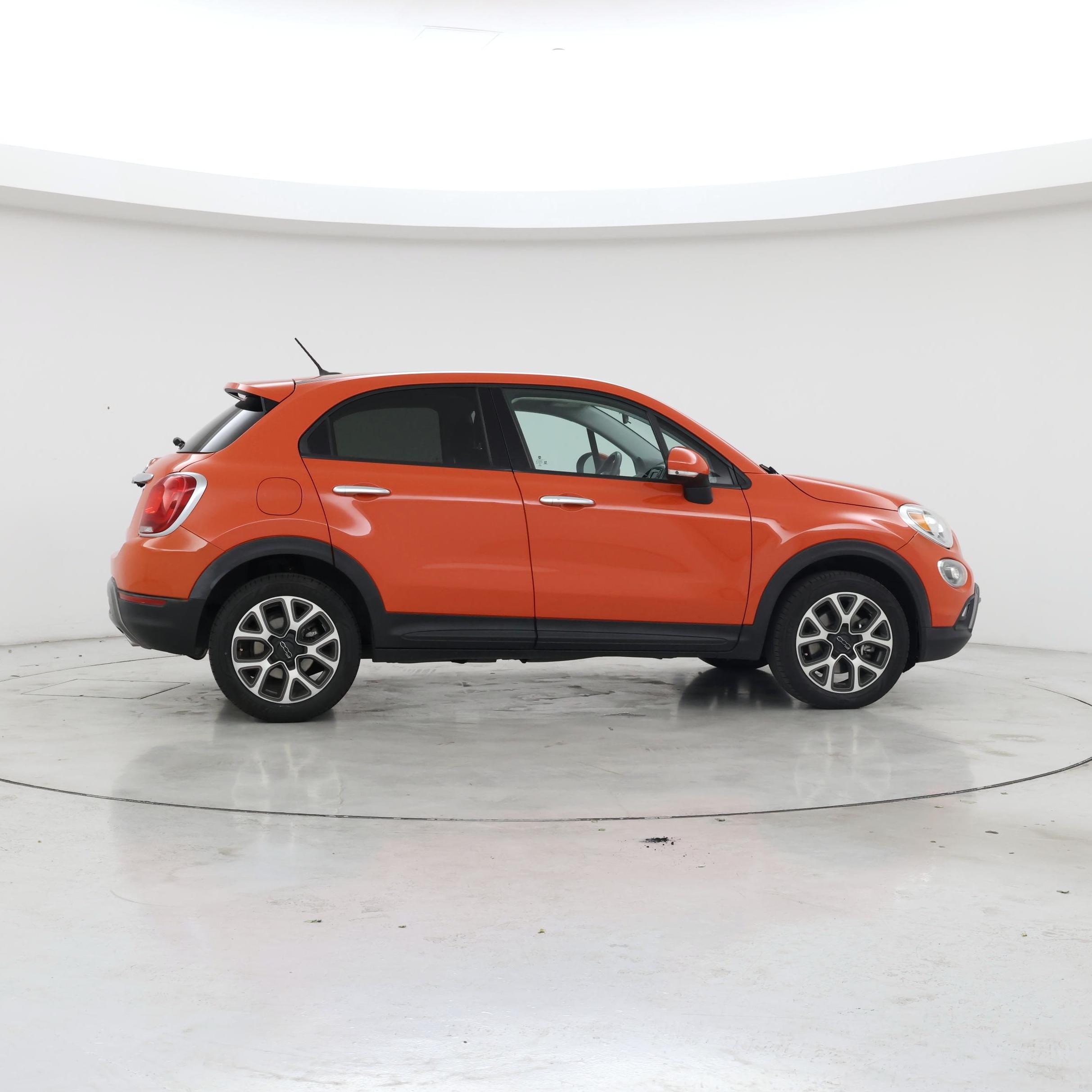 Thumbnail: 2016 Fiat 500X - 7