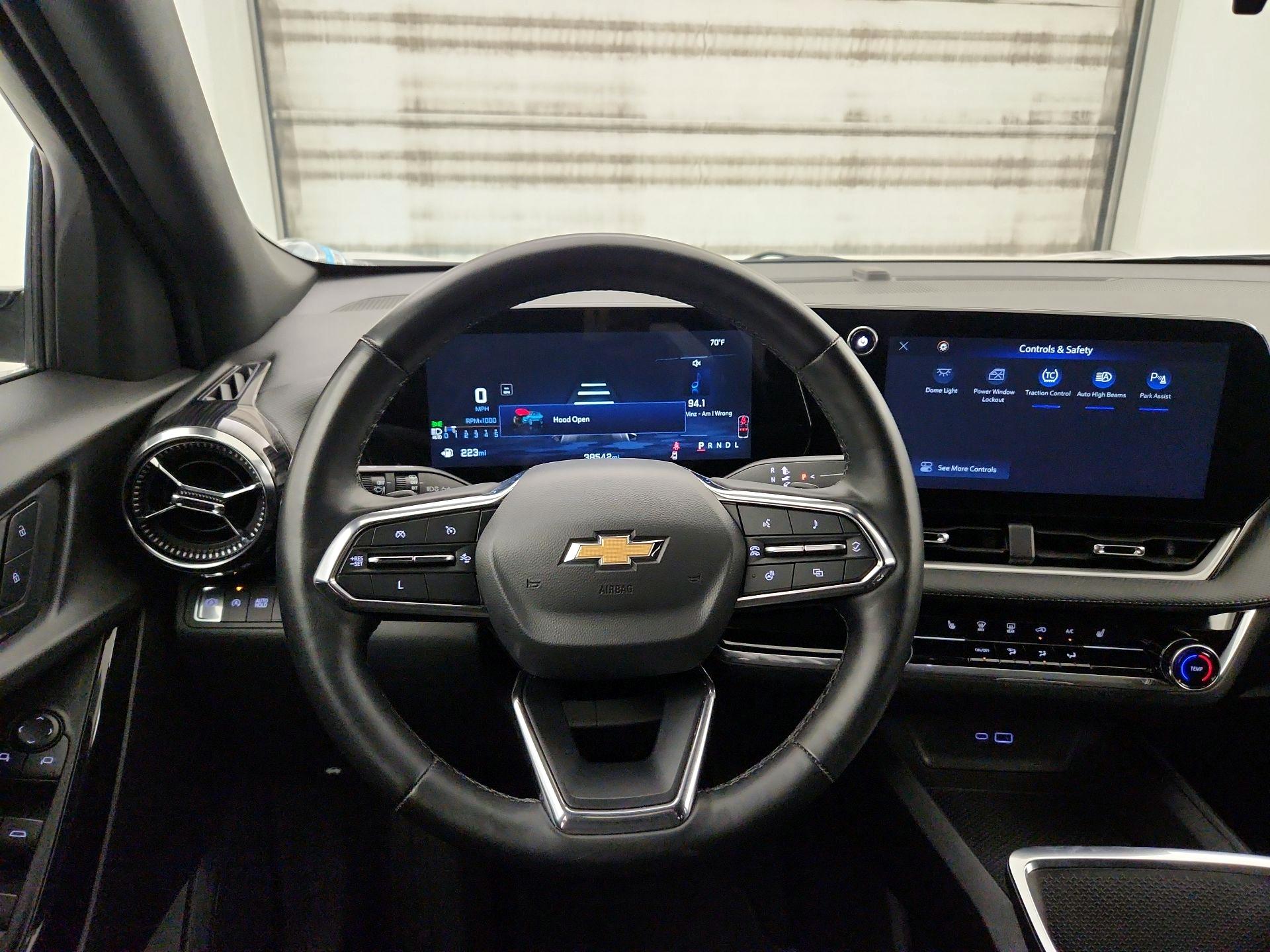 Thumbnail: 2025 Chevrolet Equinox - 10