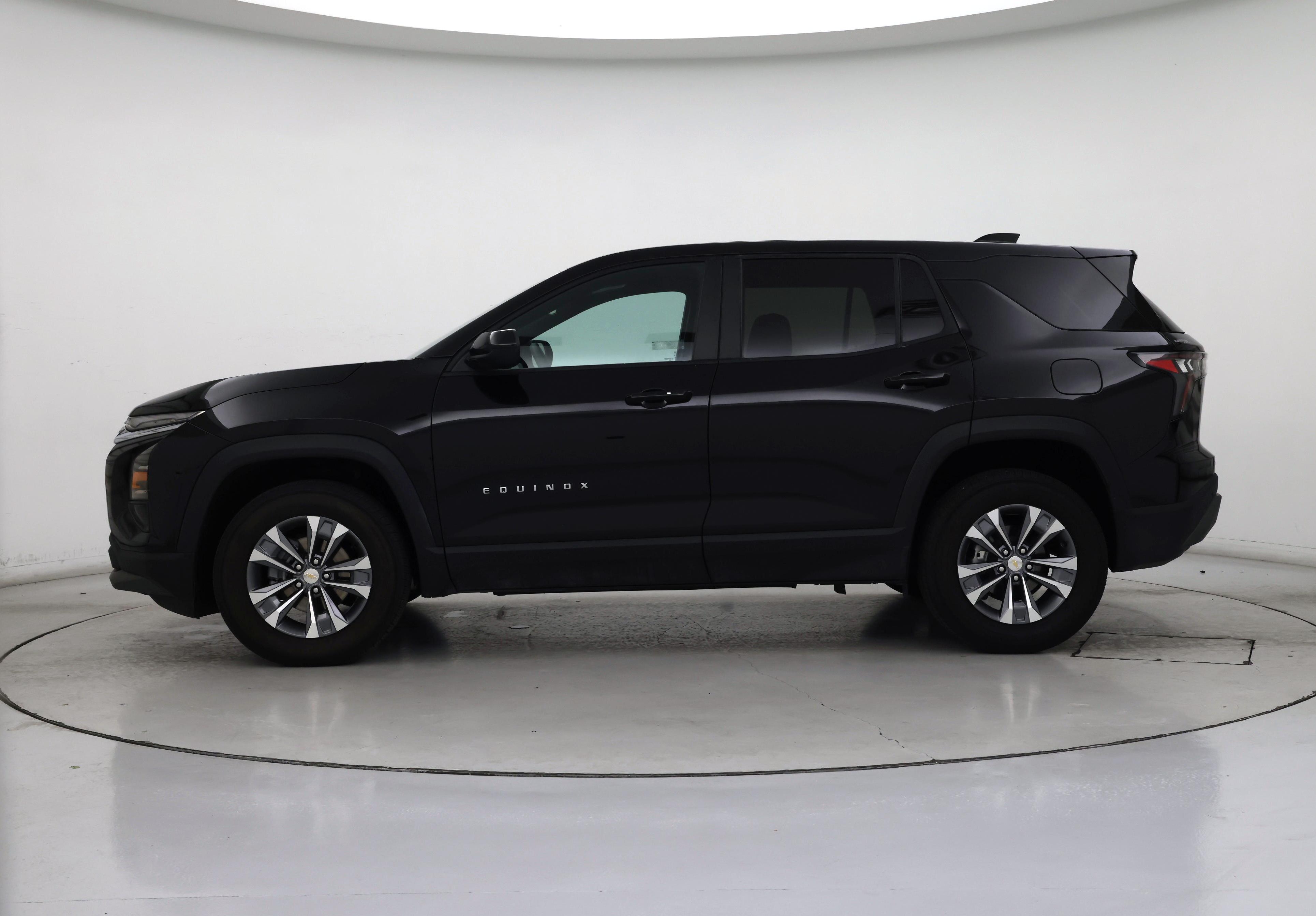 Thumbnail: 2025 Chevrolet Equinox - 3