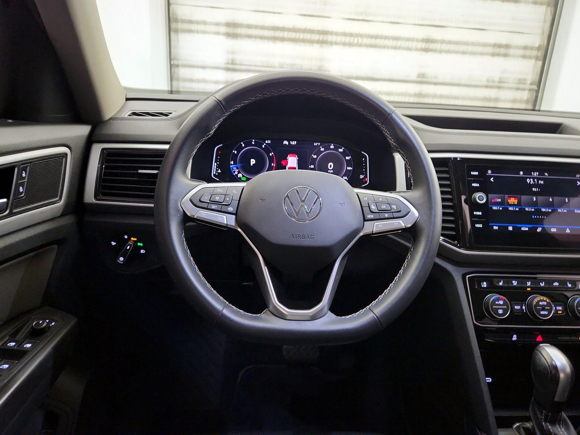 Thumbnail: 2022 Volkswagen Atlas - 10