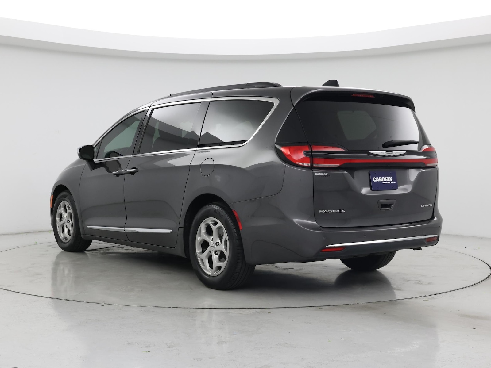 2023 Chrysler Pacifica Limited - Photo 3