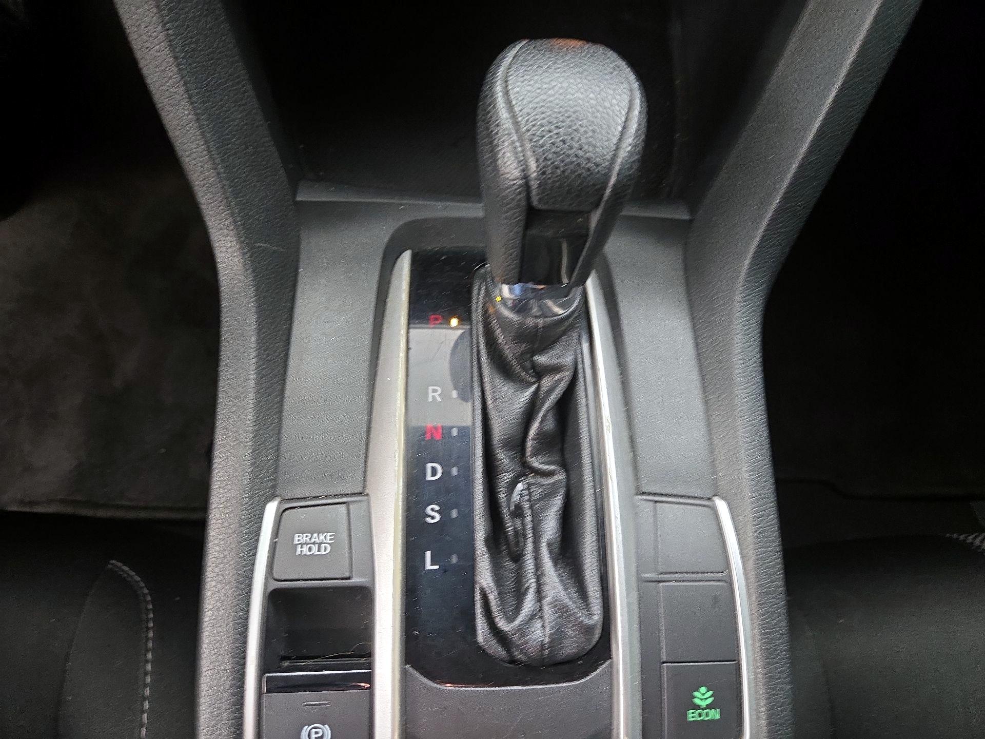 Thumbnail: 2019 Honda Civic - 17