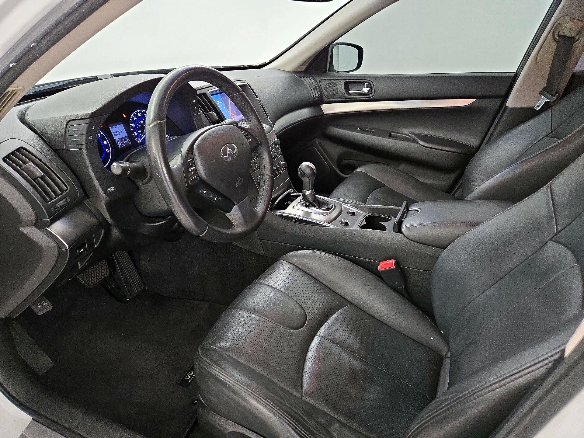 Thumbnail: 2015 INFINITI  - 11