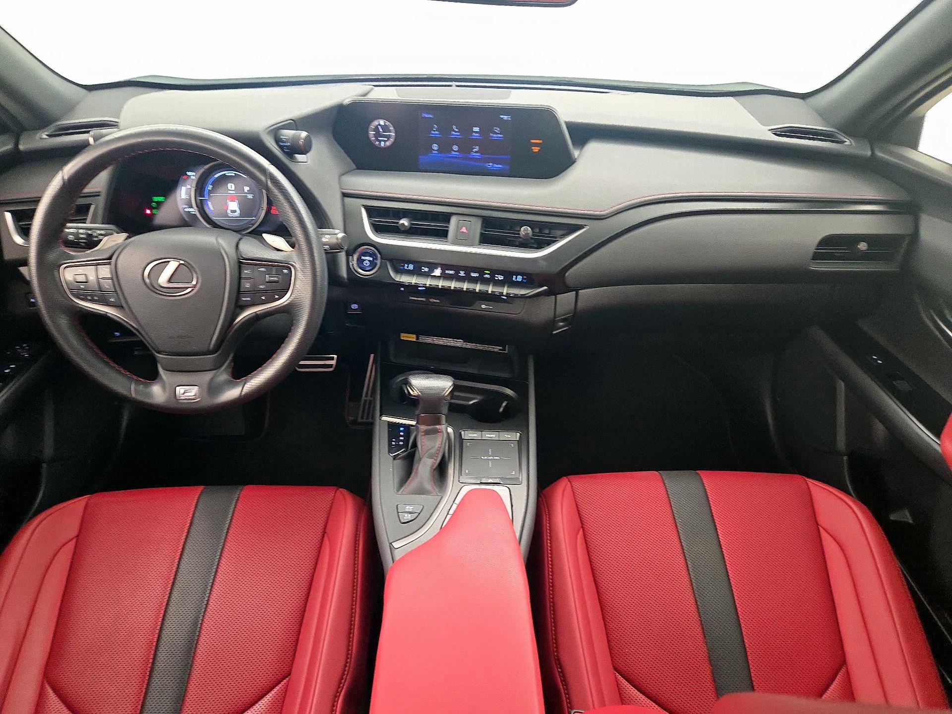 Thumbnail: 2021 Lexus UX - 9