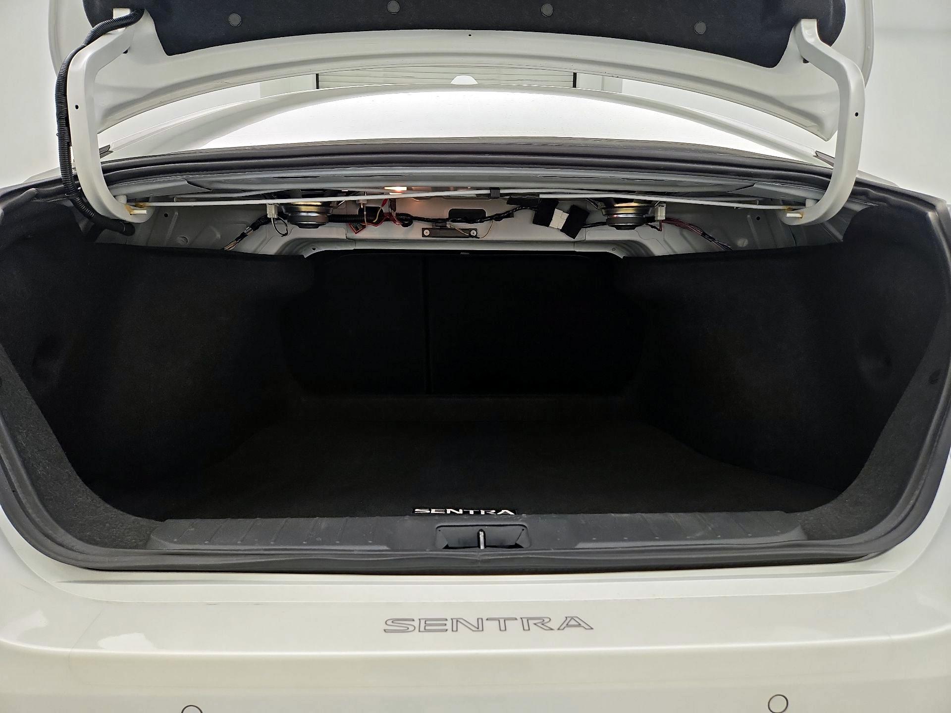 Thumbnail: 2025 Nissan Sentra - 20