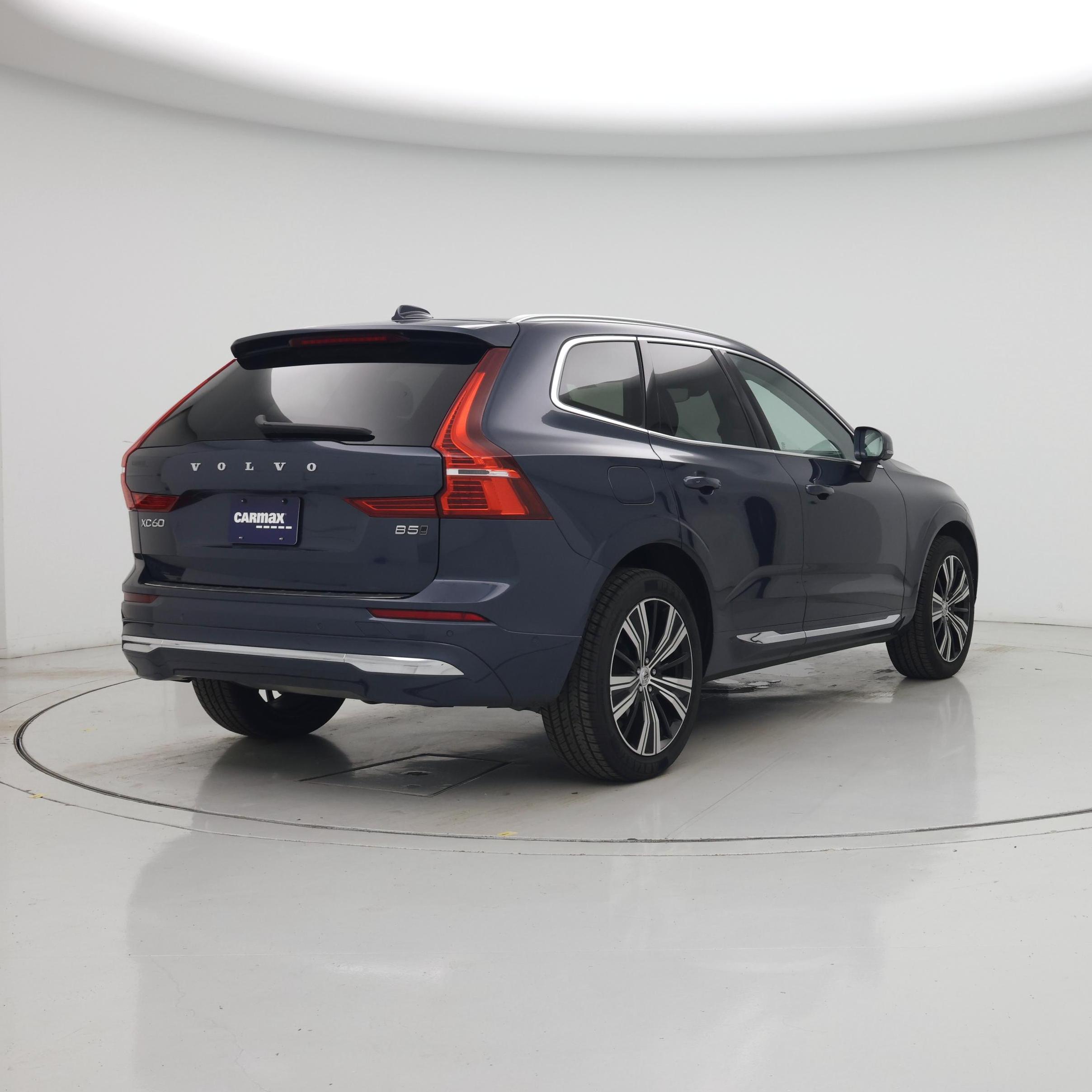 Thumbnail: 2023 Volvo XC60 - 8