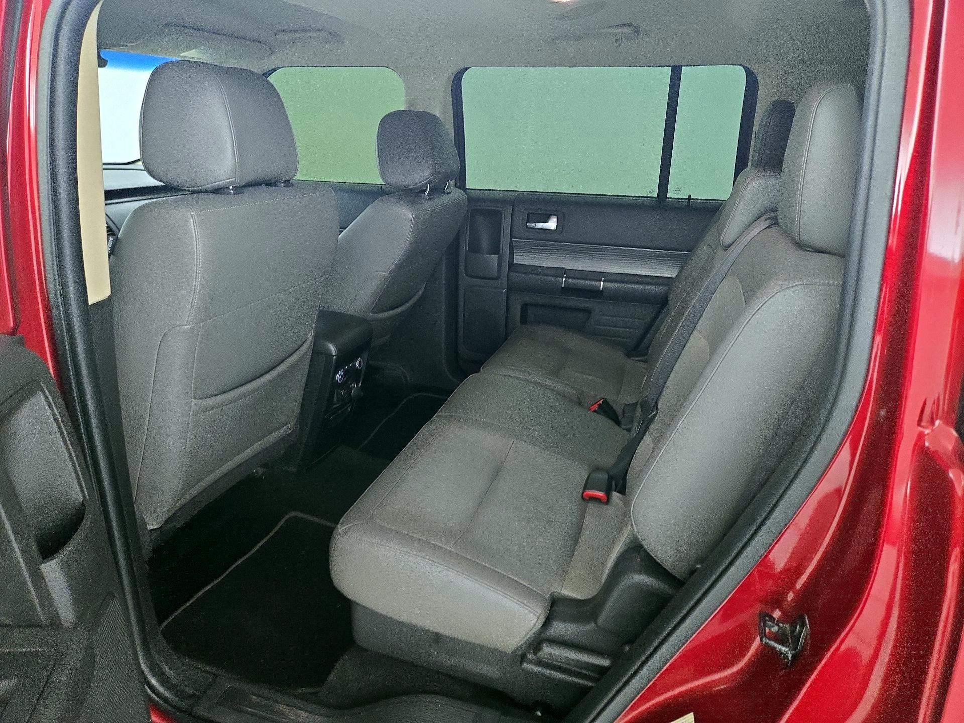 Thumbnail: 2018 Ford Flex - 20