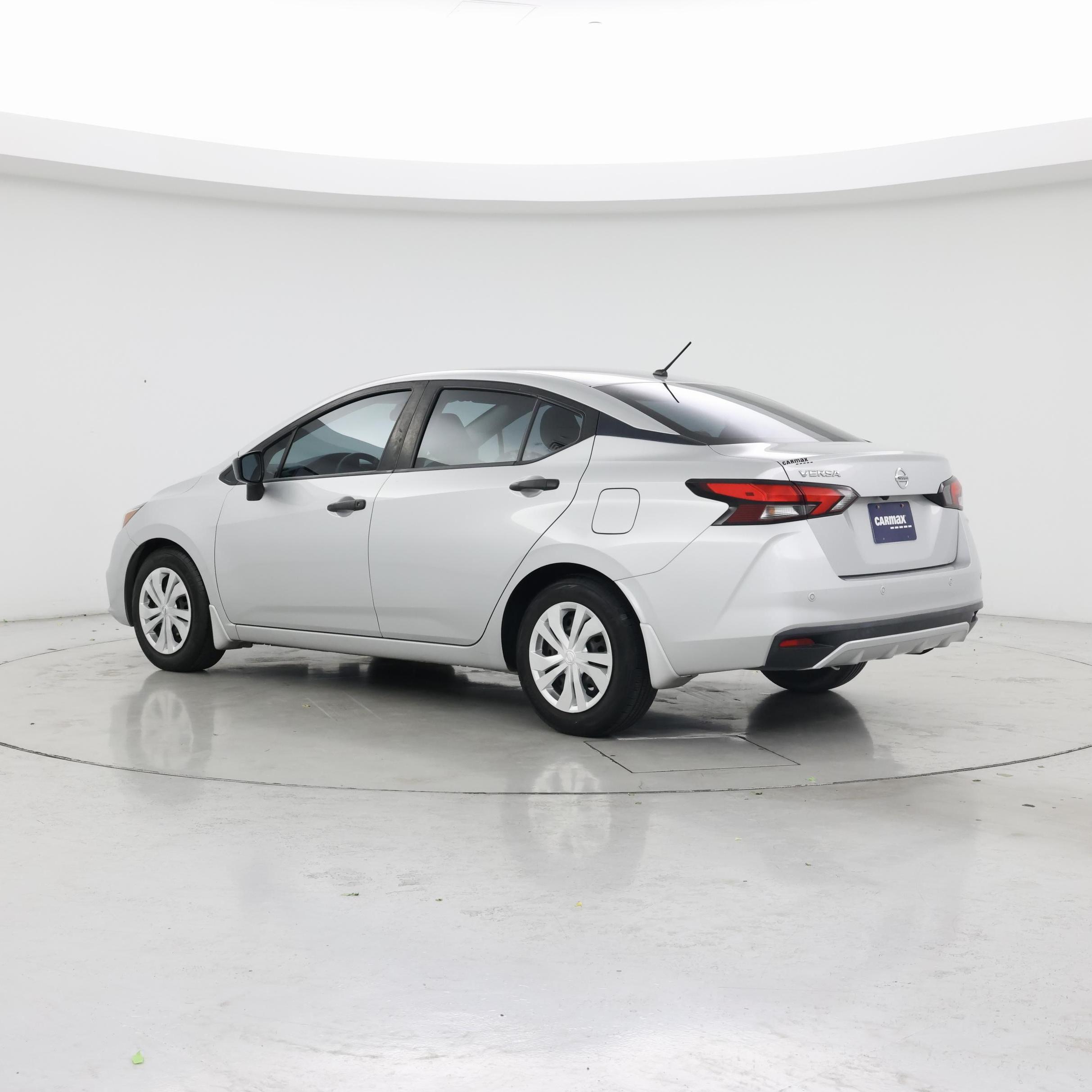 Thumbnail: 2021 Nissan Versa - 2