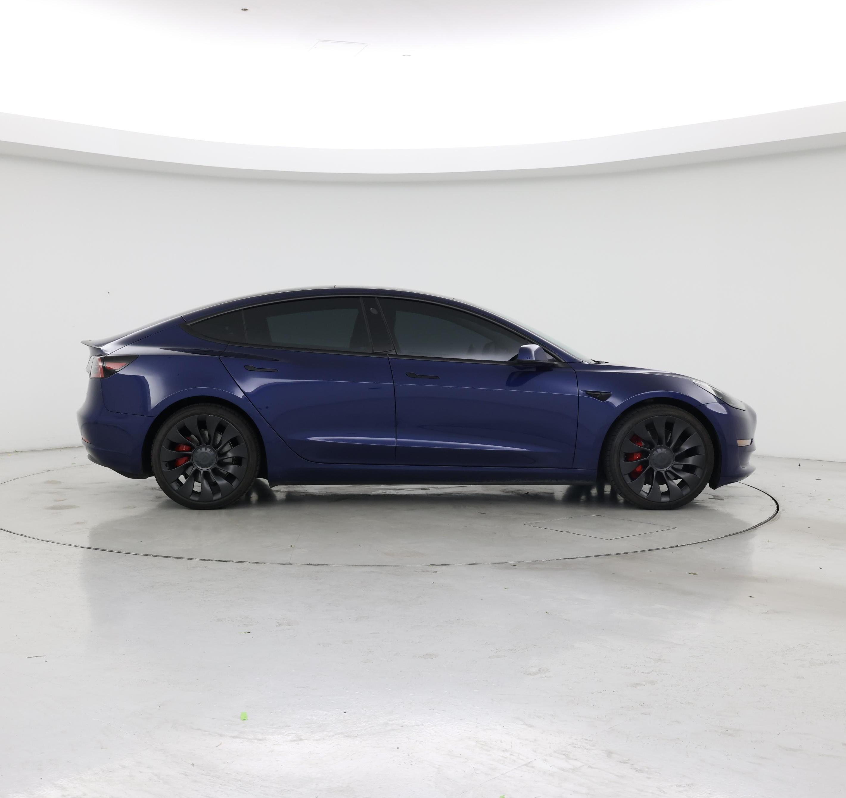 Thumbnail: 2023 Tesla Model 3 - 7