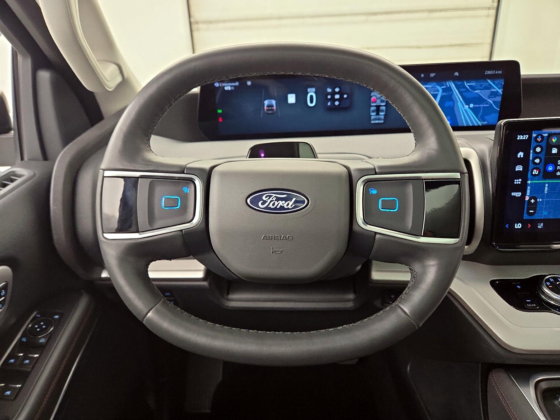 Thumbnail: 2025 Ford Expedition - 10