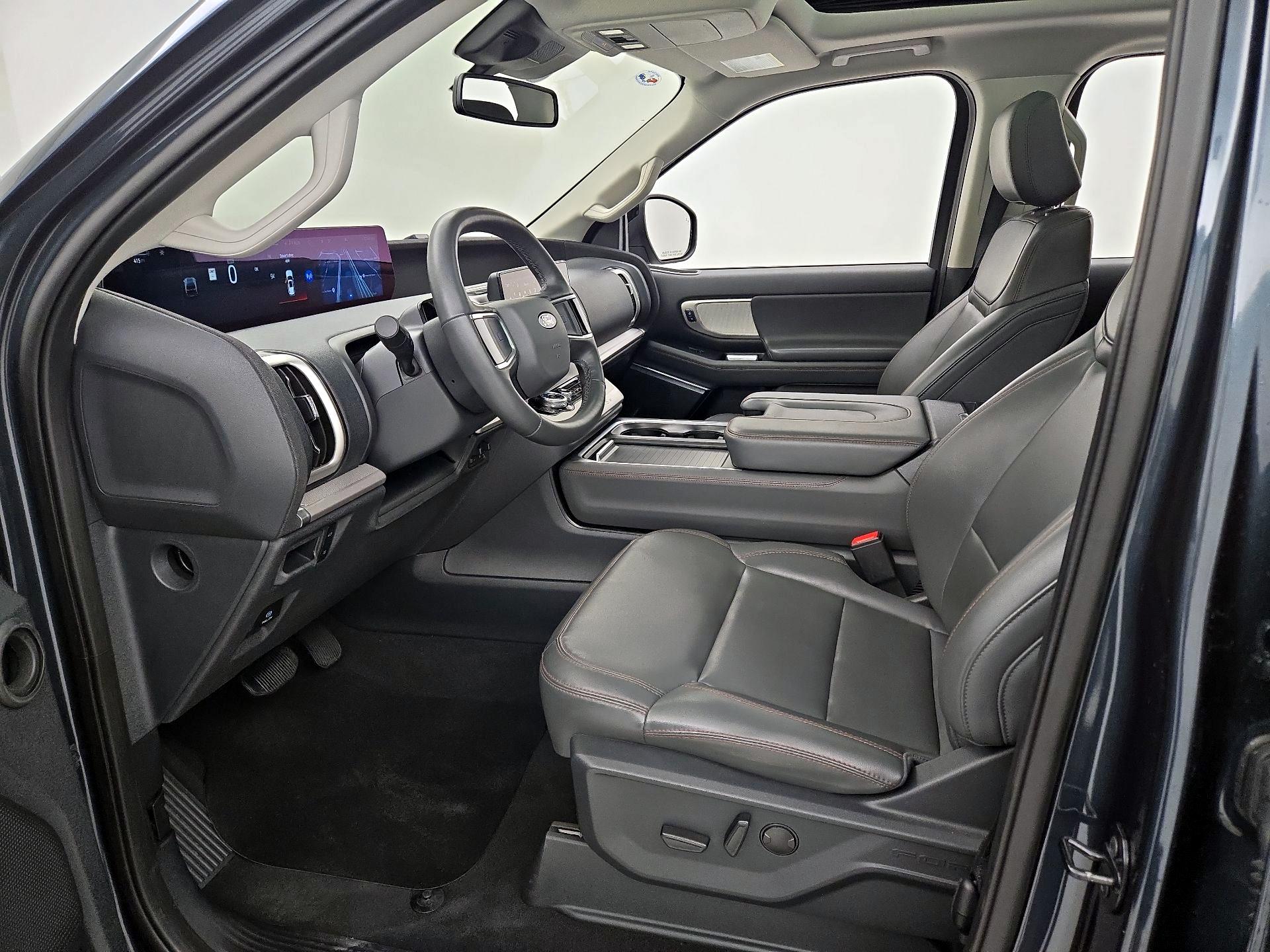Thumbnail: 2025 Ford Expedition - 11