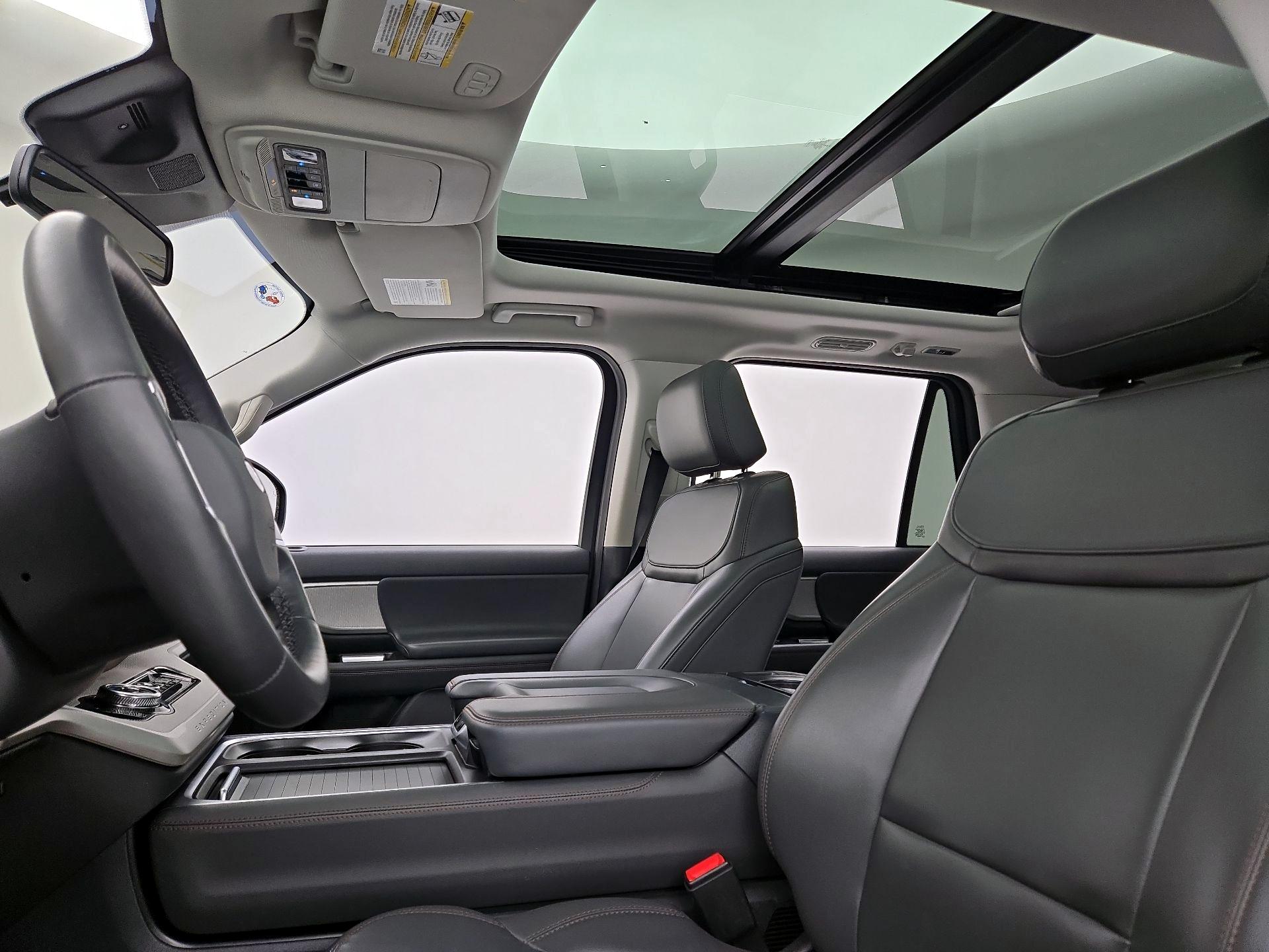 Thumbnail: 2025 Ford Expedition - 20