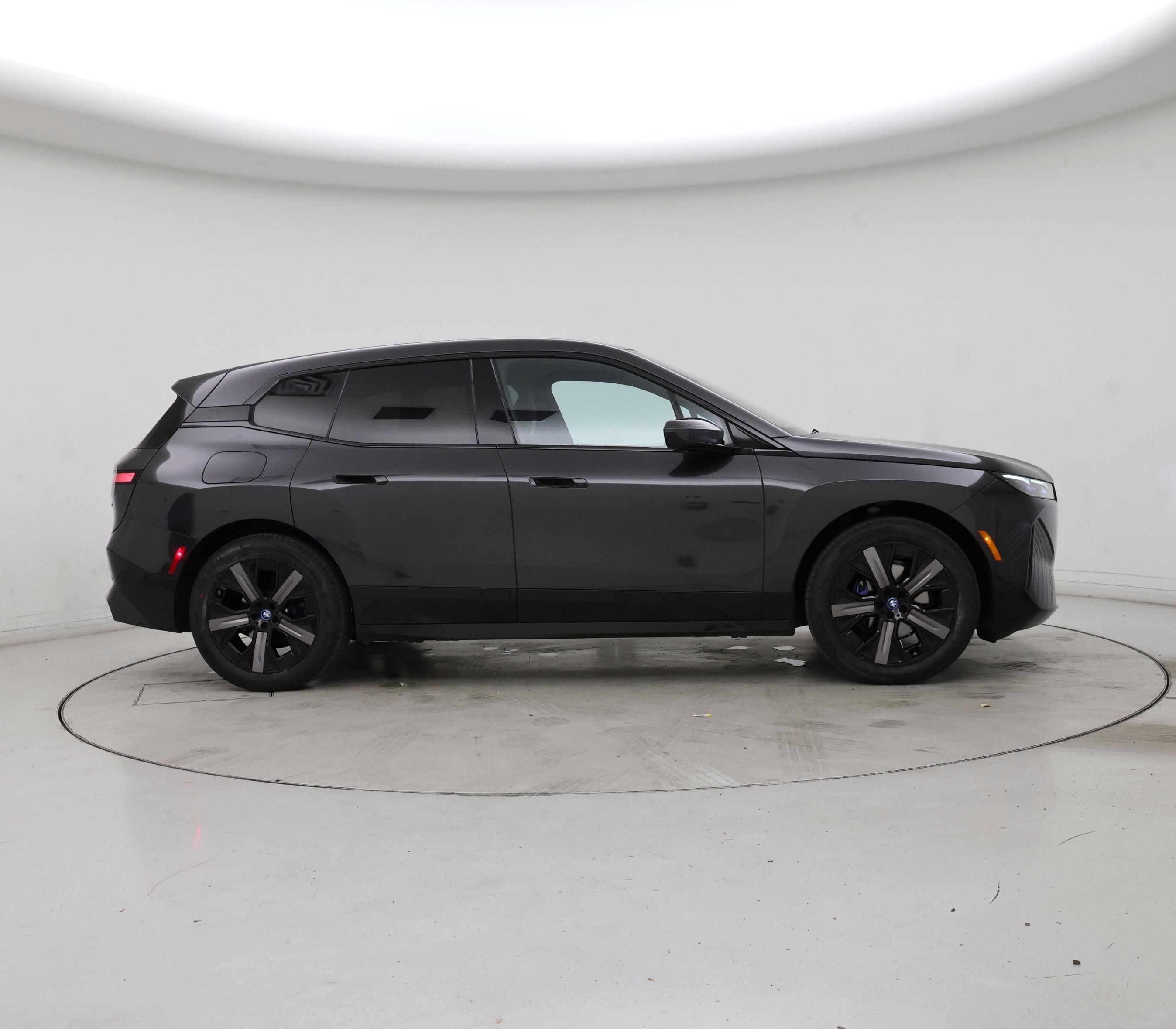 Thumbnail: 2024 BMW iX - 7