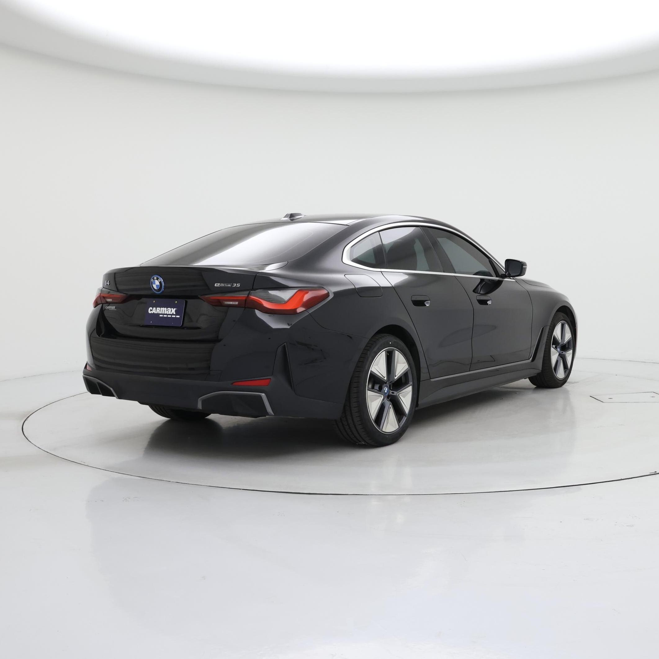 Thumbnail: 2023 BMW i4 - 8
