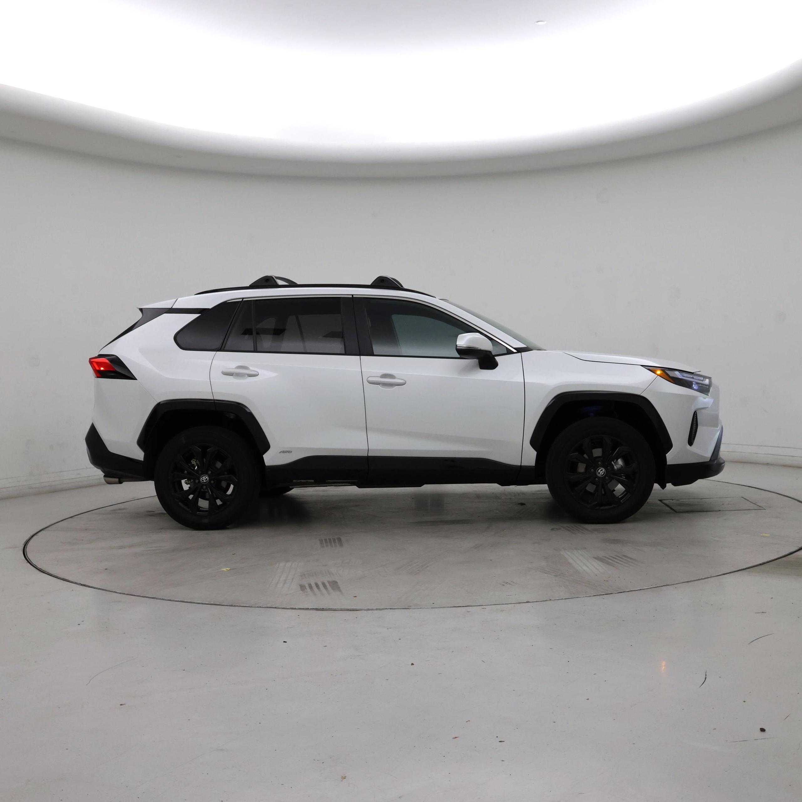 Thumbnail: 2025 Toyota RAV4 - 7