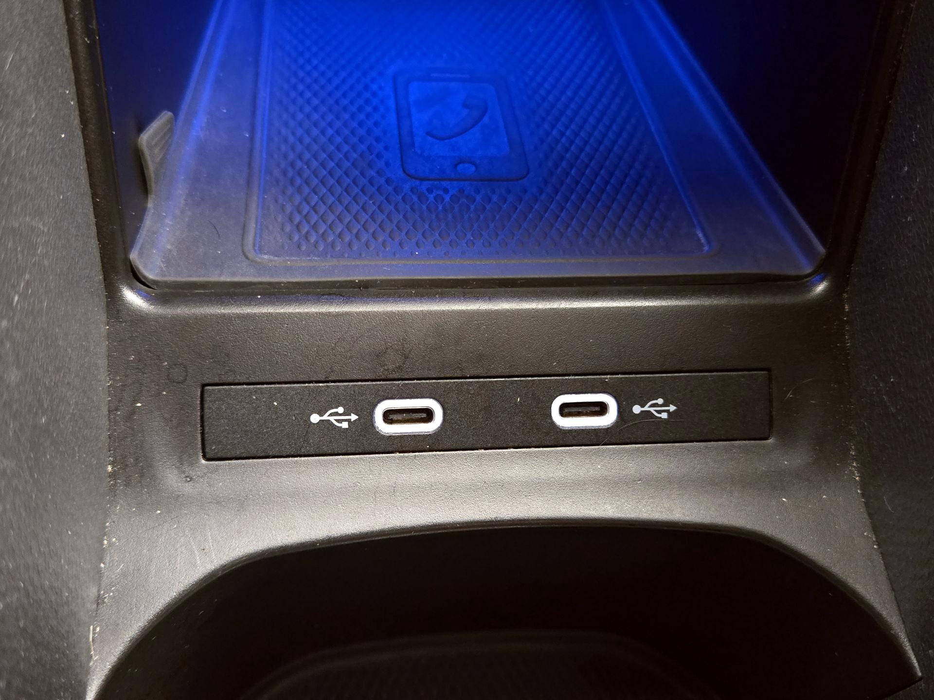 Thumbnail: 2021 Volkswagen ID.4 - 19