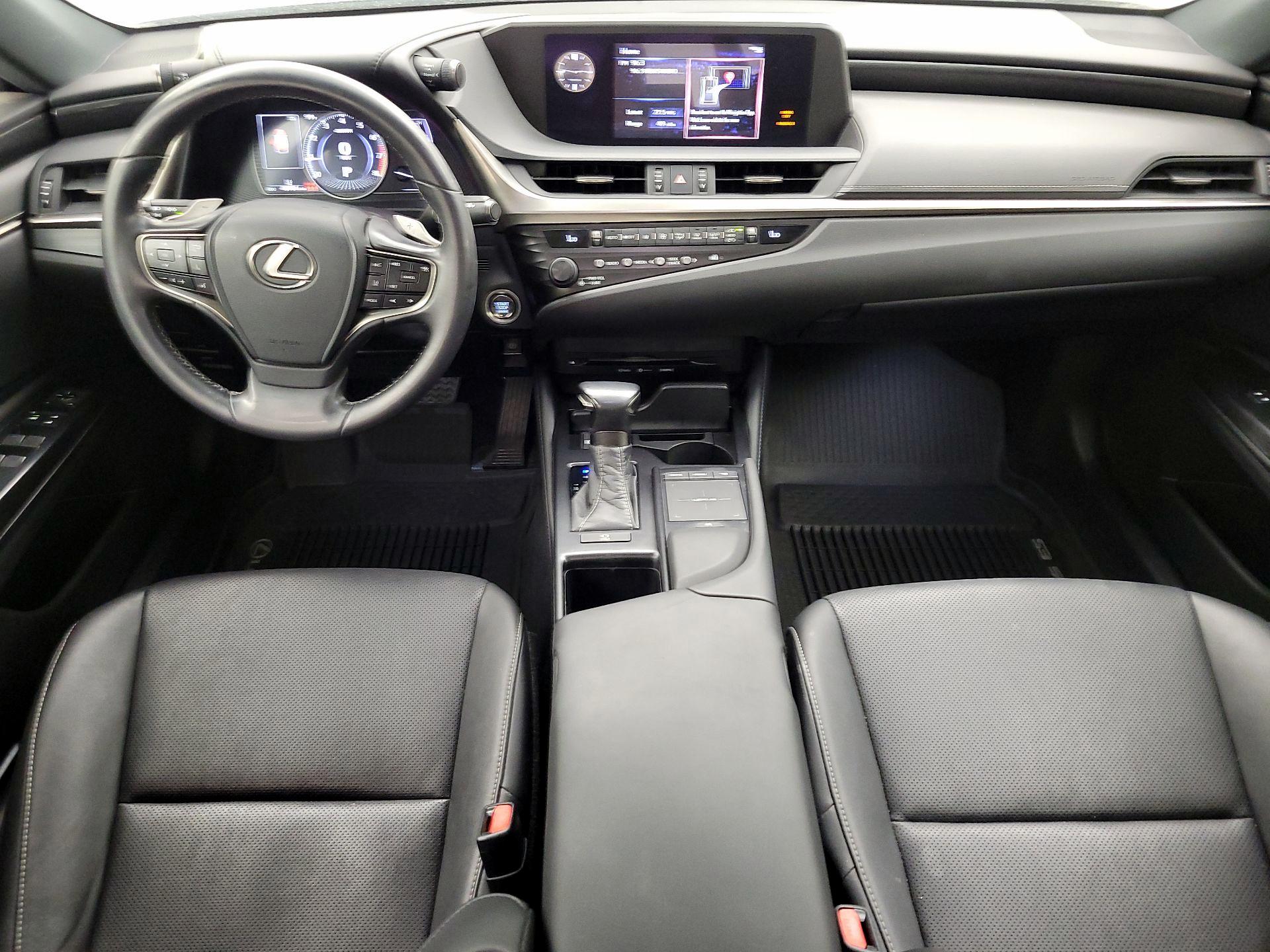 Thumbnail: 2020 Lexus ES - 9