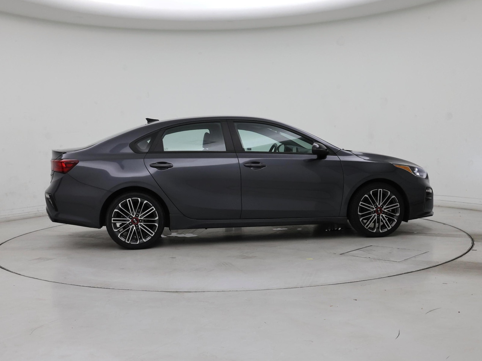 2021 Kia Forte GT - Photo 8