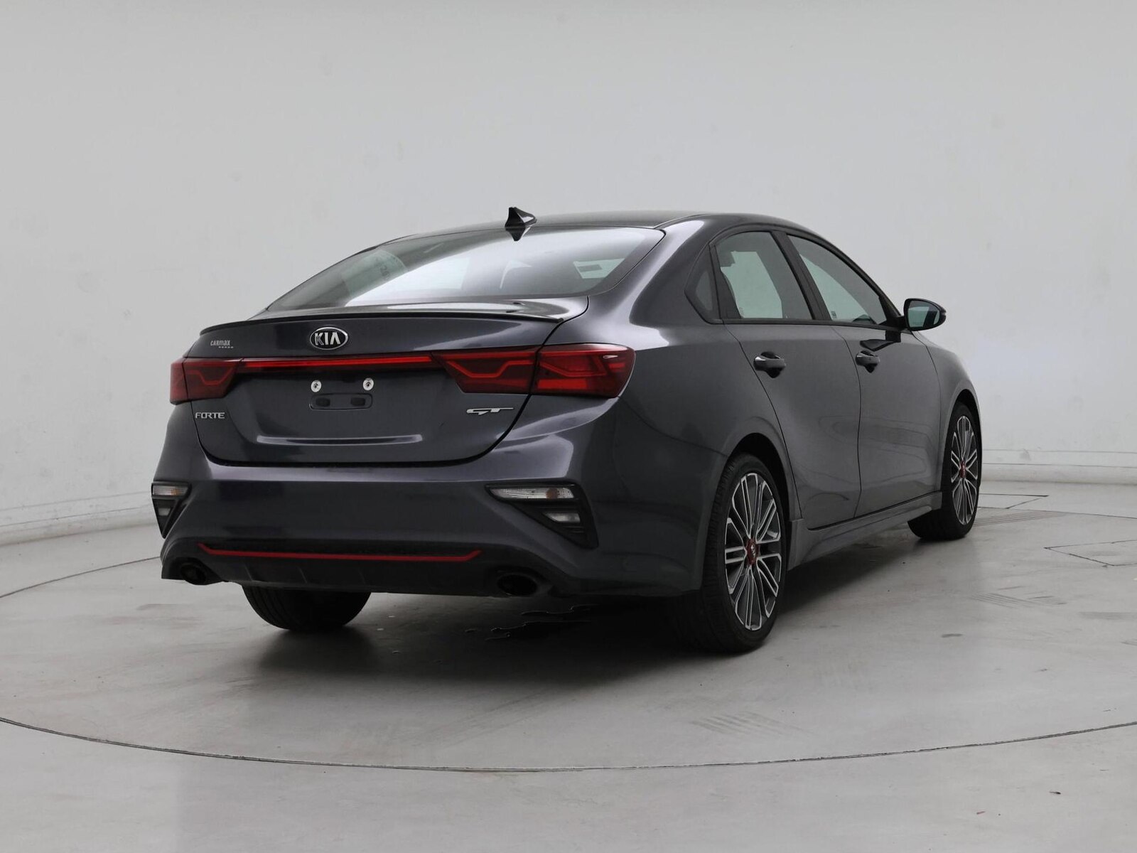 2021 Kia Forte GT - Photo 9