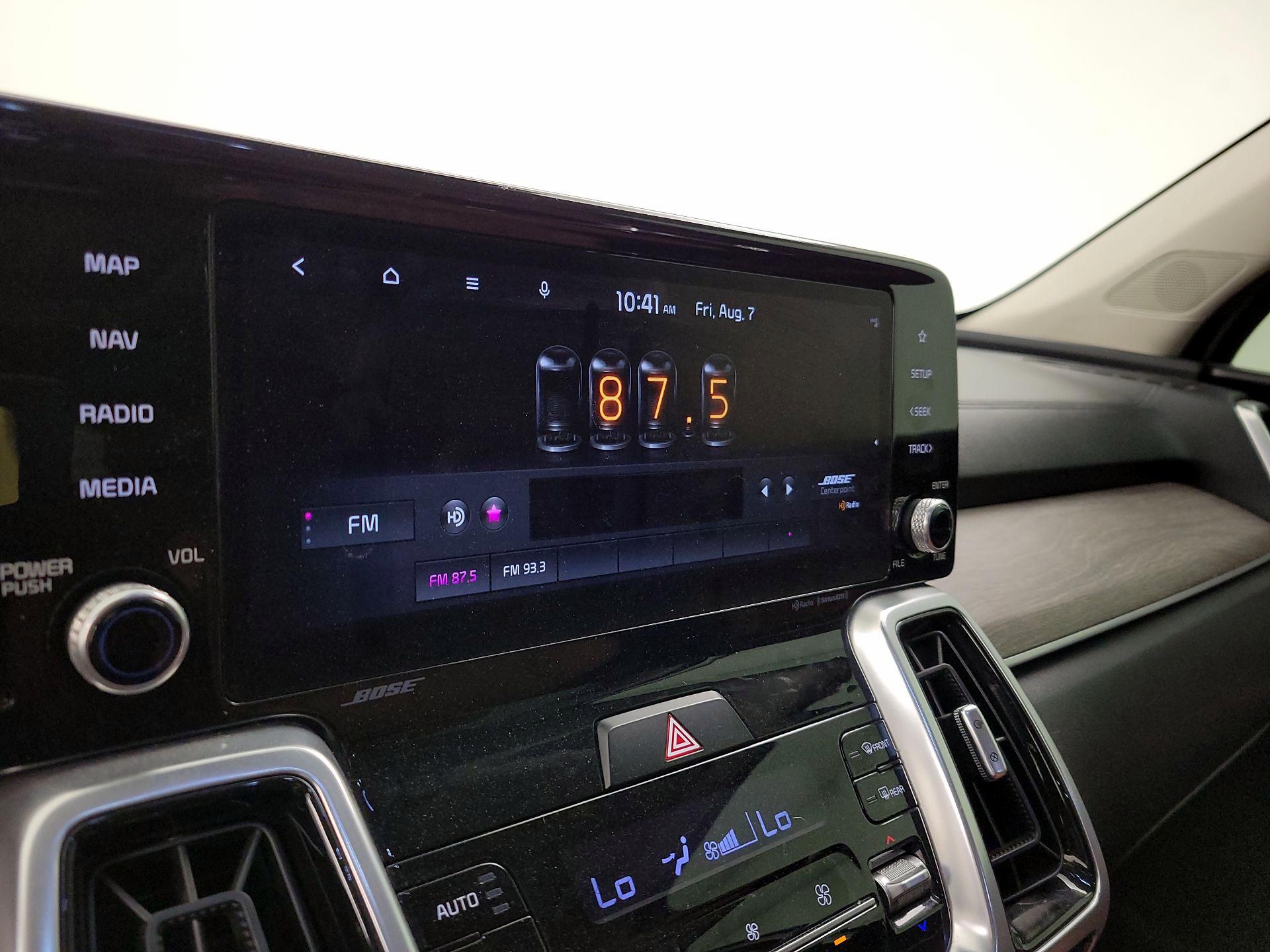 Thumbnail: 2021 Kia Sorento - 16
