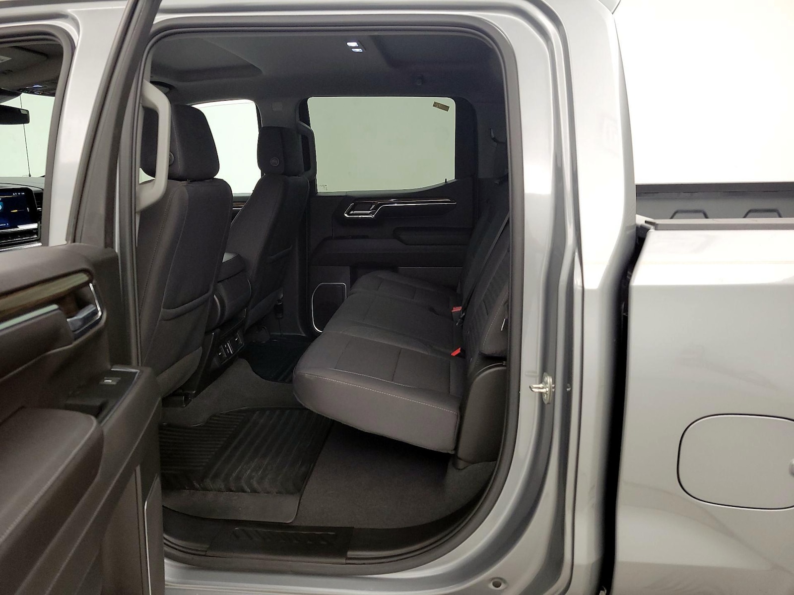 2023 Chevrolet Silverado 1500 LT - Photo 20