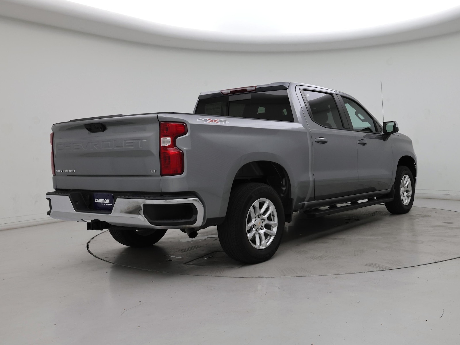 2023 Chevrolet Silverado 1500 LT - Photo 9