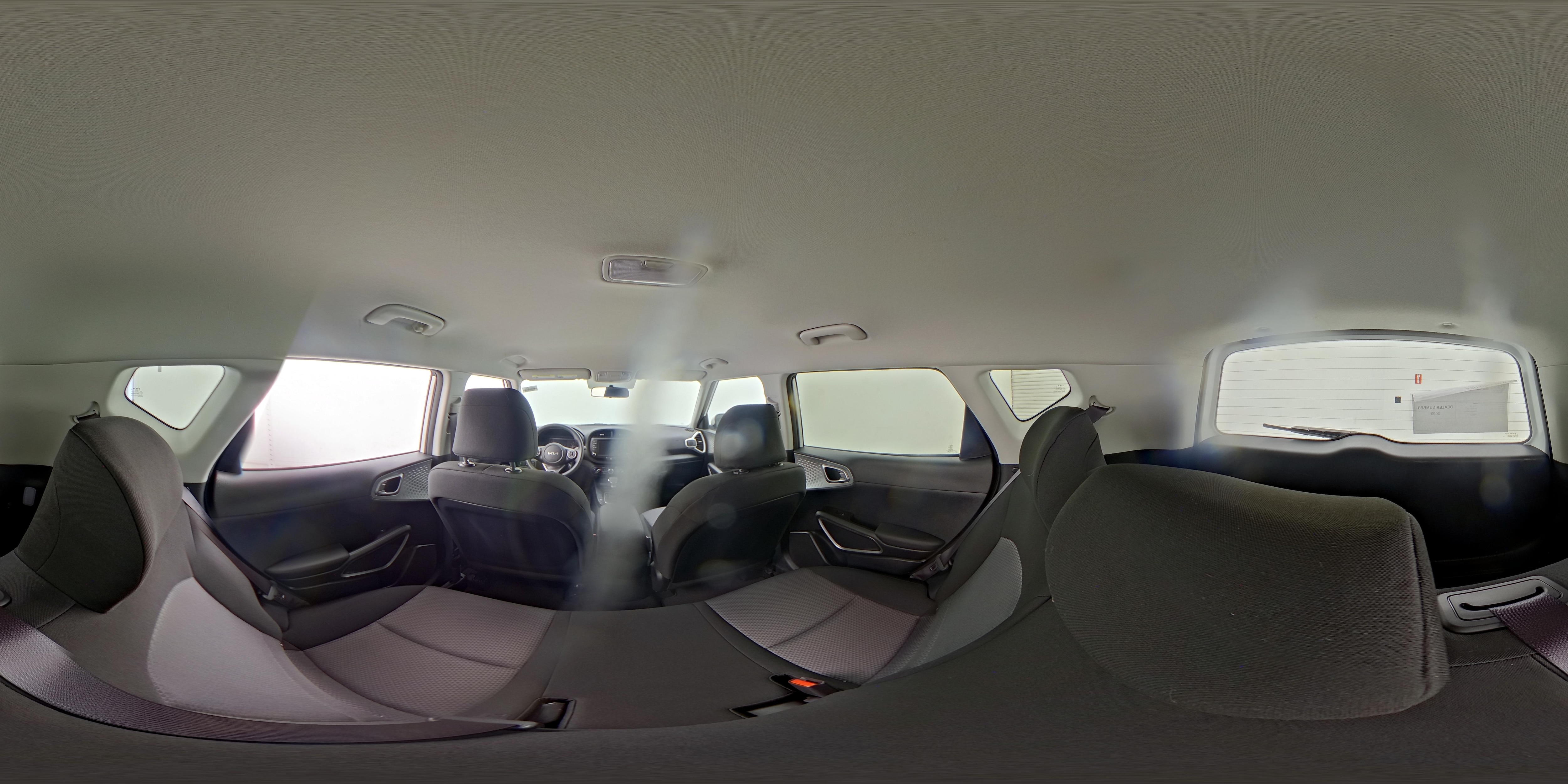 2022 Kia Soul LX - Photo 21