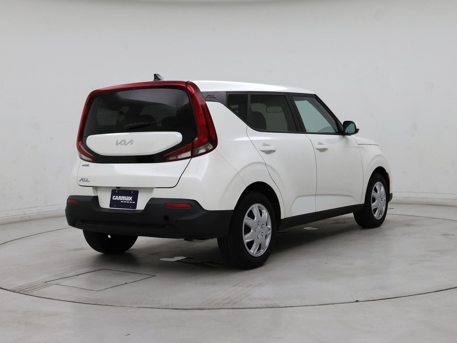 2022 Kia Soul LX - Photo 9
