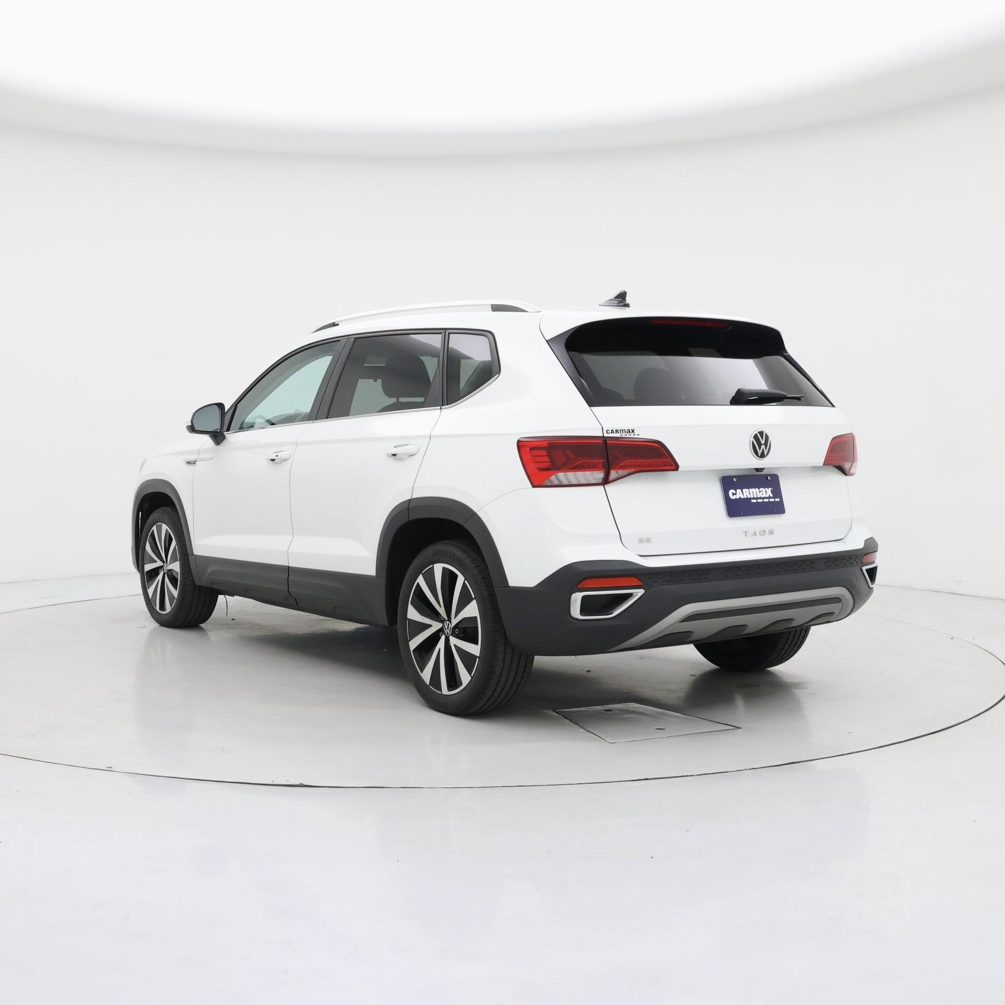 Thumbnail: 2022 Volkswagen Taos - 2