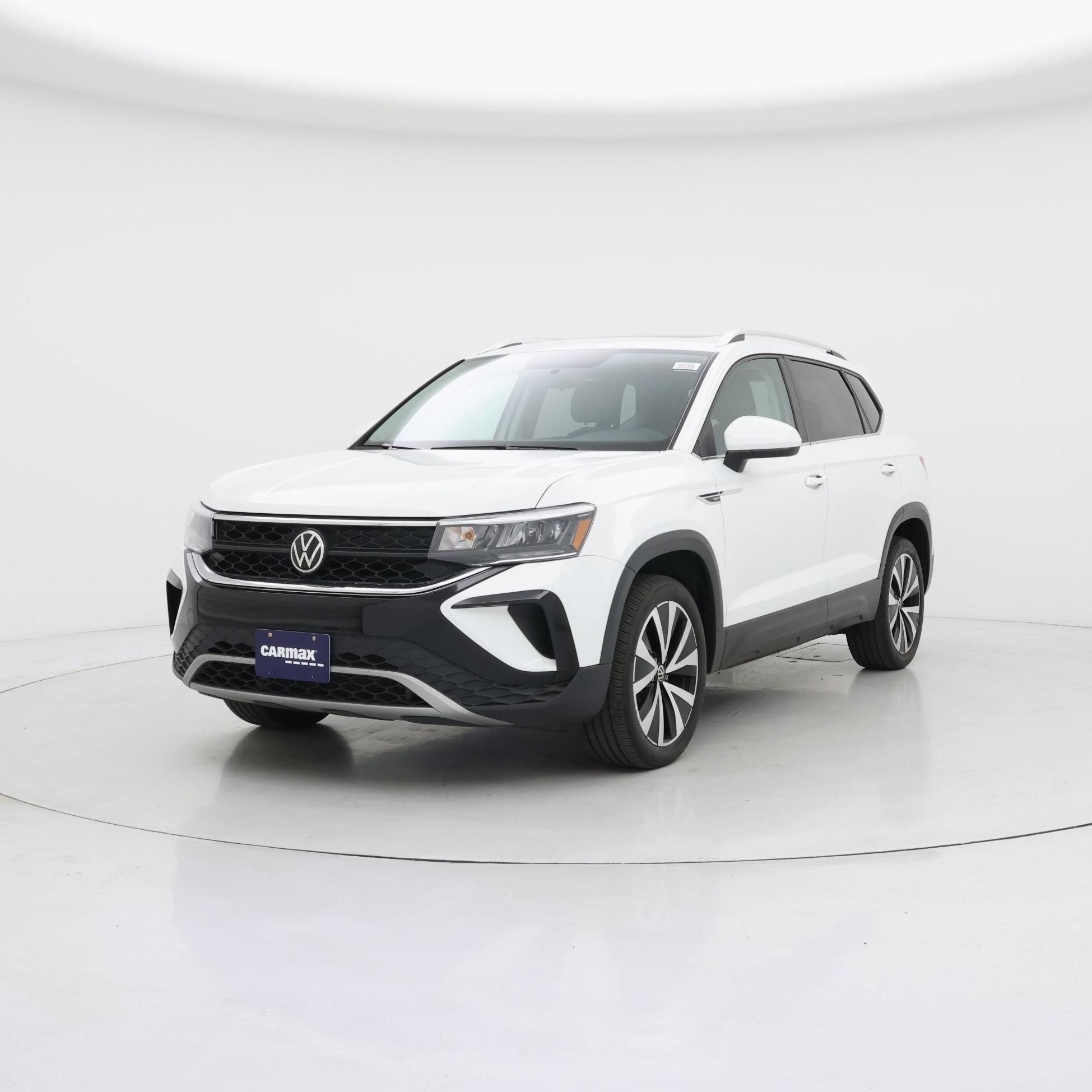 Thumbnail: 2022 Volkswagen Taos - 4