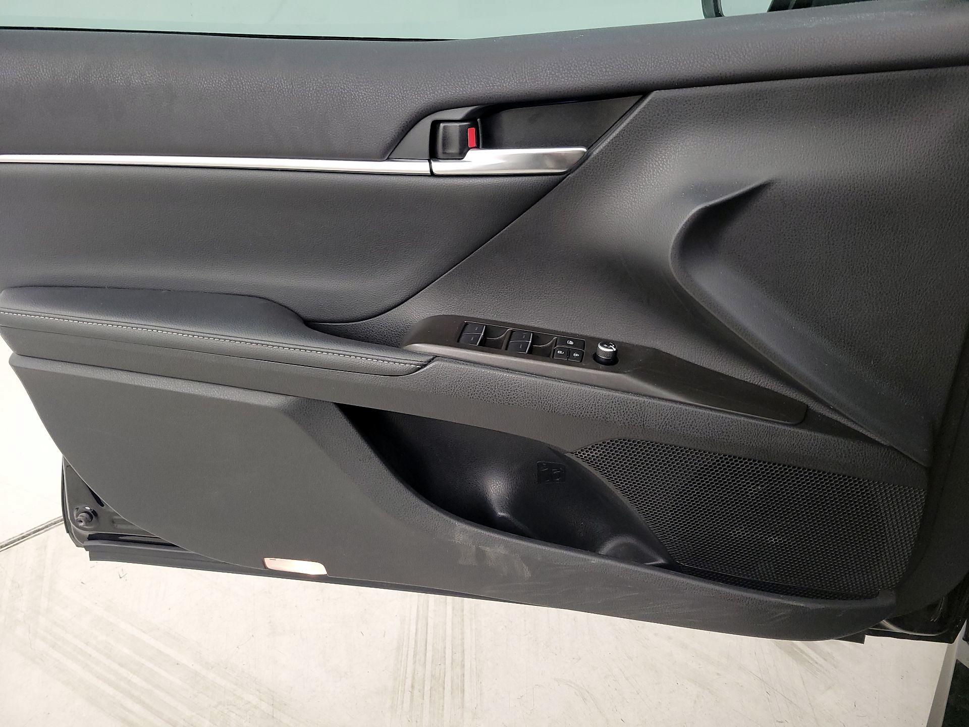 Thumbnail: 2024 Toyota Camry - 12