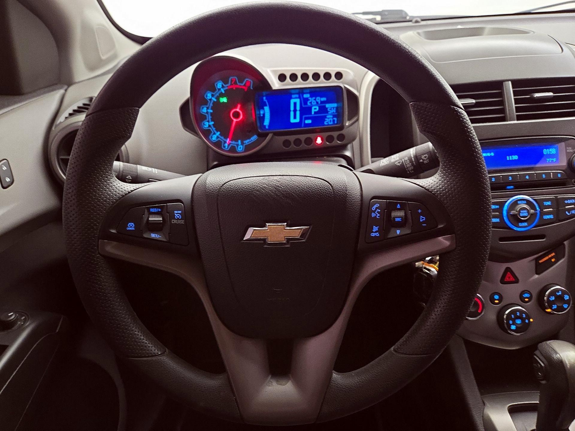 Thumbnail: 2015 Chevrolet Sonic - 10