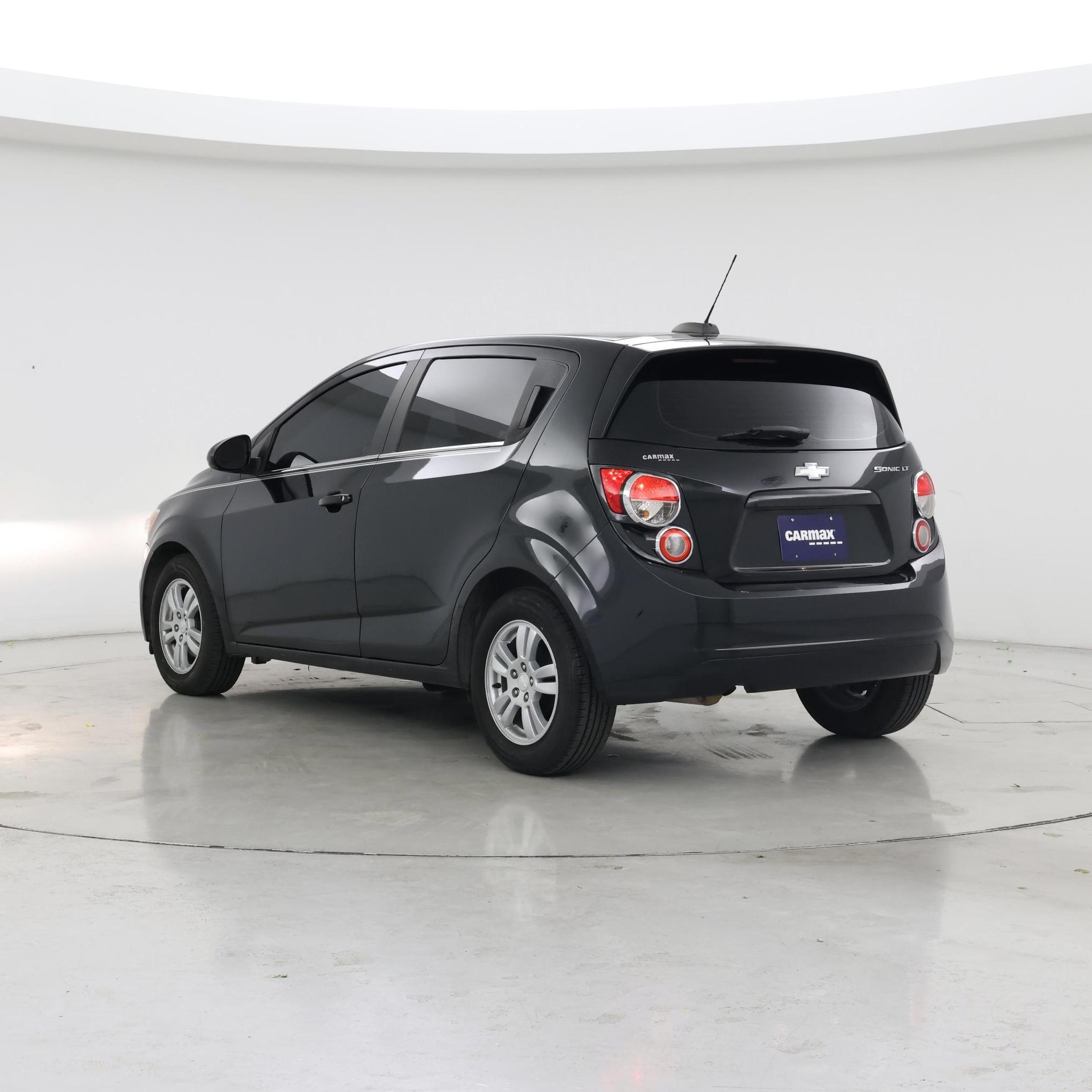 Thumbnail: 2015 Chevrolet Sonic - 2