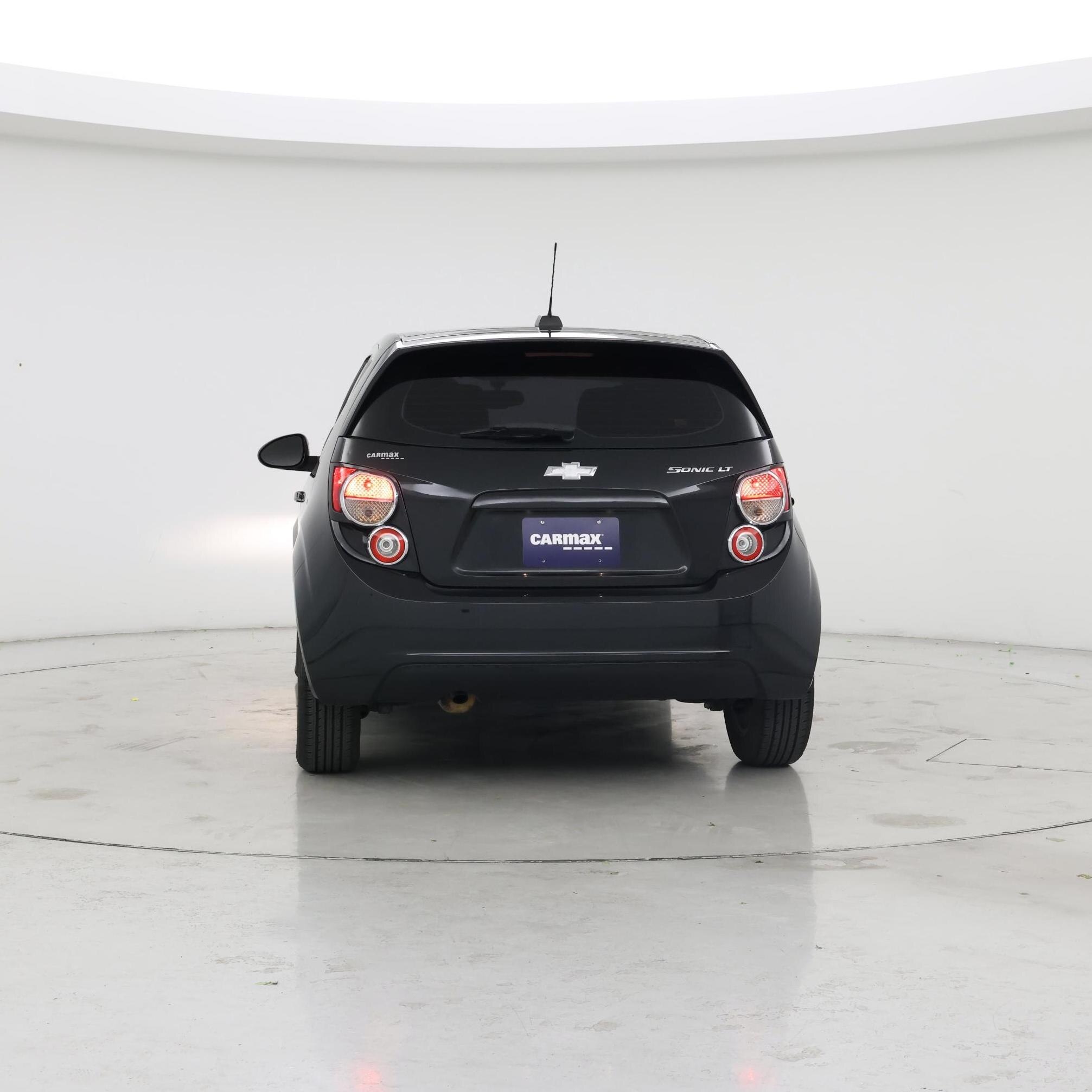 Thumbnail: 2015 Chevrolet Sonic - 6