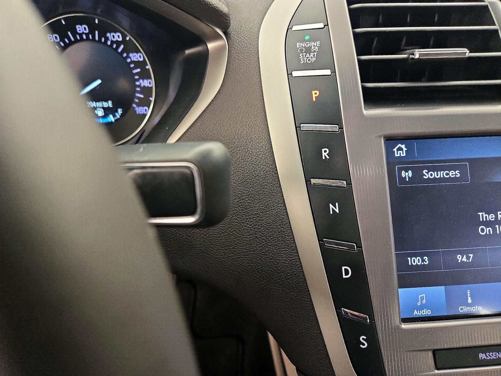 2020 Lincoln MKZ Reserve II - Photo 19