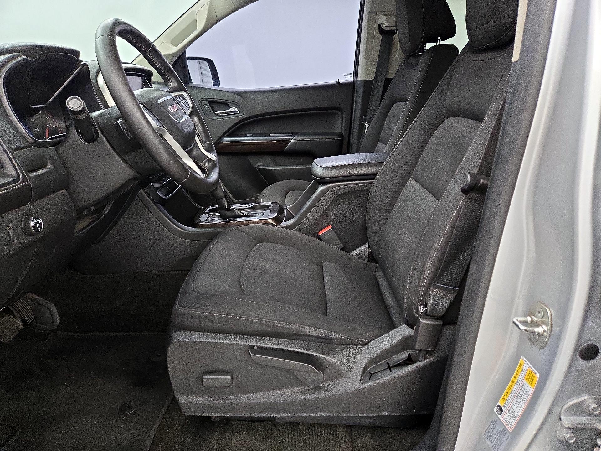 Thumbnail: 2016 GMC Canyon - 11