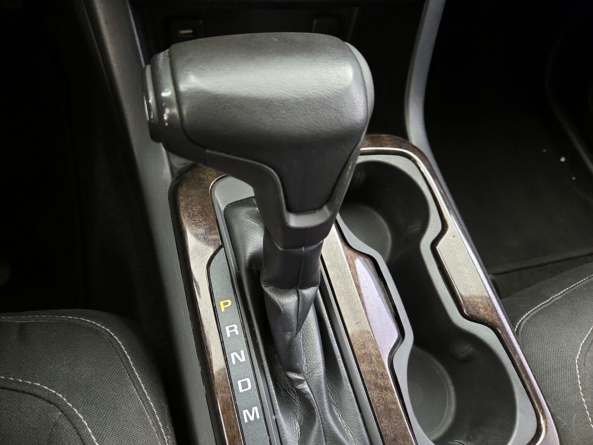 Thumbnail: 2016 GMC Canyon - 17