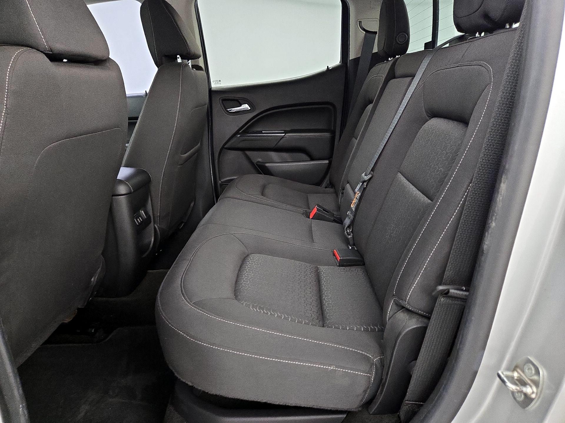 Thumbnail: 2016 GMC Canyon - 19
