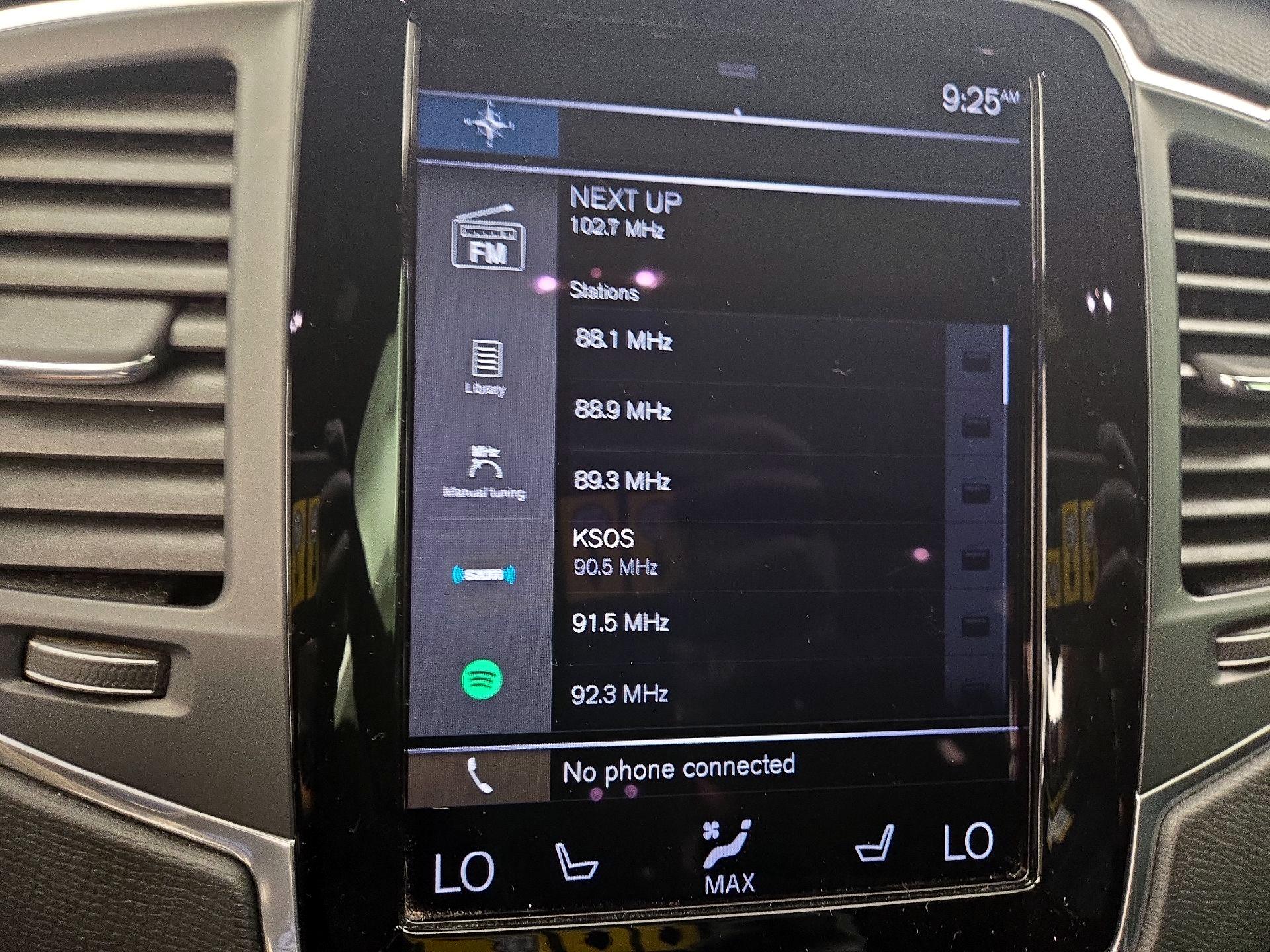 Thumbnail: 2020 Volvo XC90 - 15